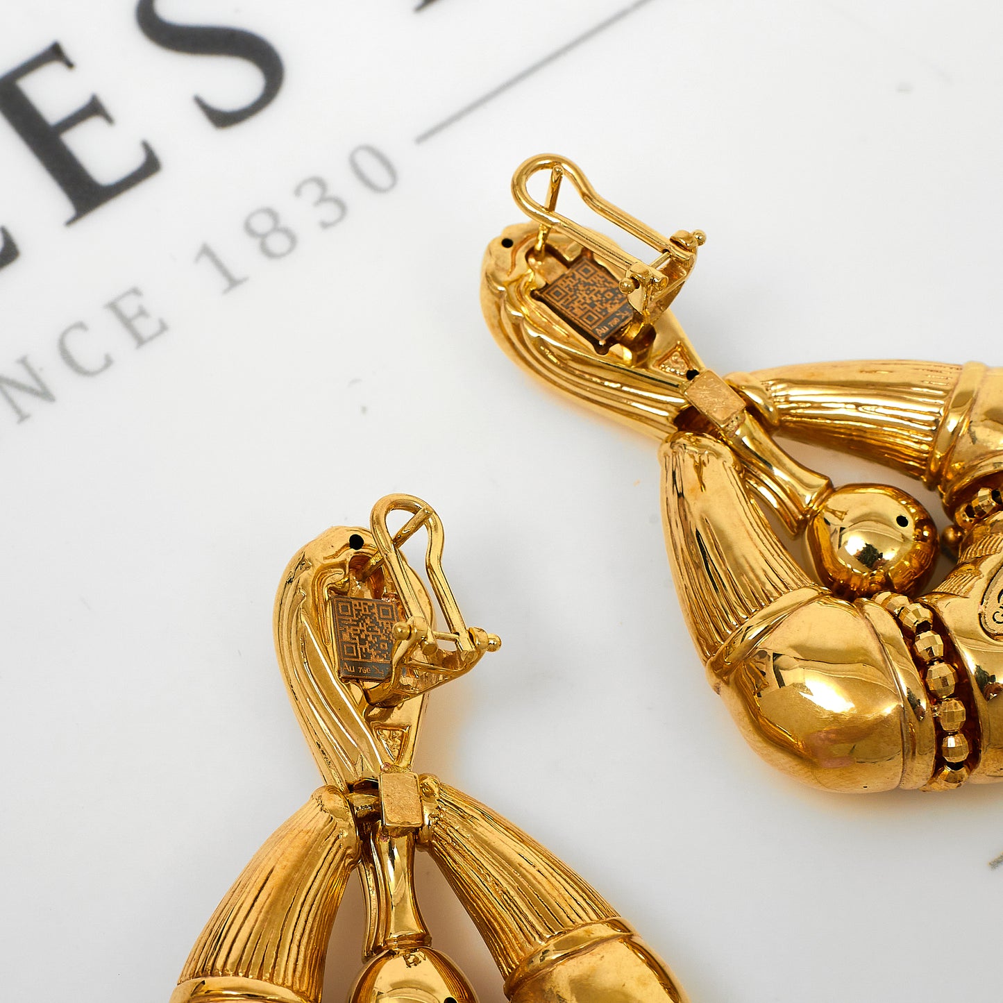 Pre-Owned 18ct Gold Hollow Rhombus Shape Drop Earrings