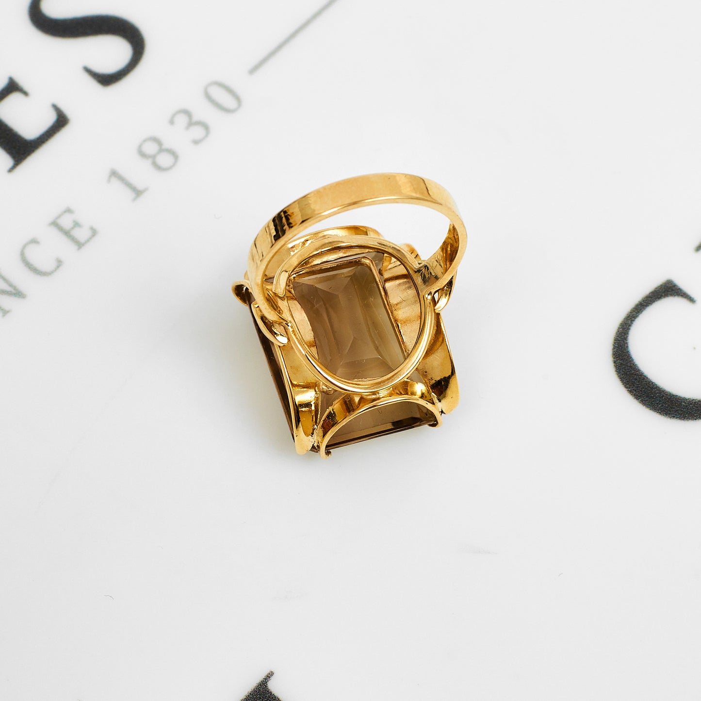 Pre-Owned 9ct Gold Smokey Quartz Cocktail Ring - Size O