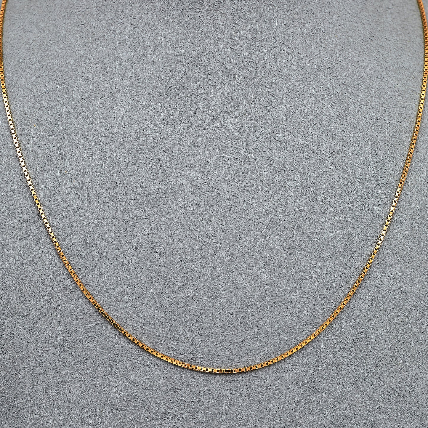 Pre-Owned 18ct Gold Box Link Chain Necklace 17 Inch