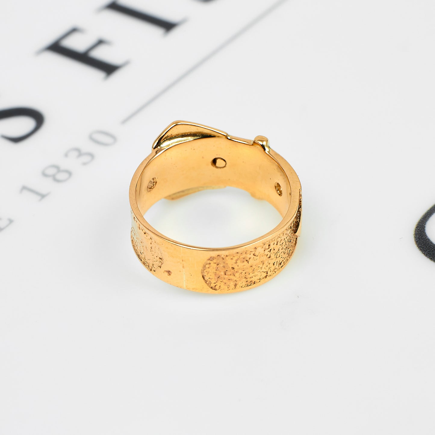Pre-Owned 9ct Gold Buckle Ring Size P