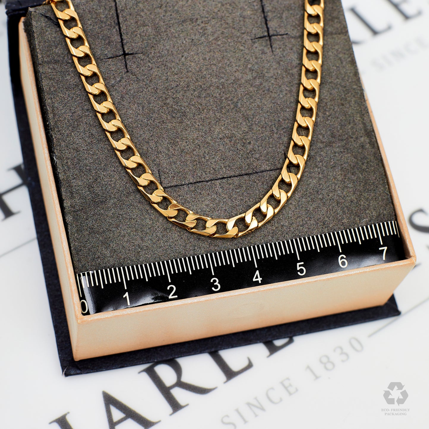 Pre-Owned 9ct Gold Curb Chain Necklace 20 Inch