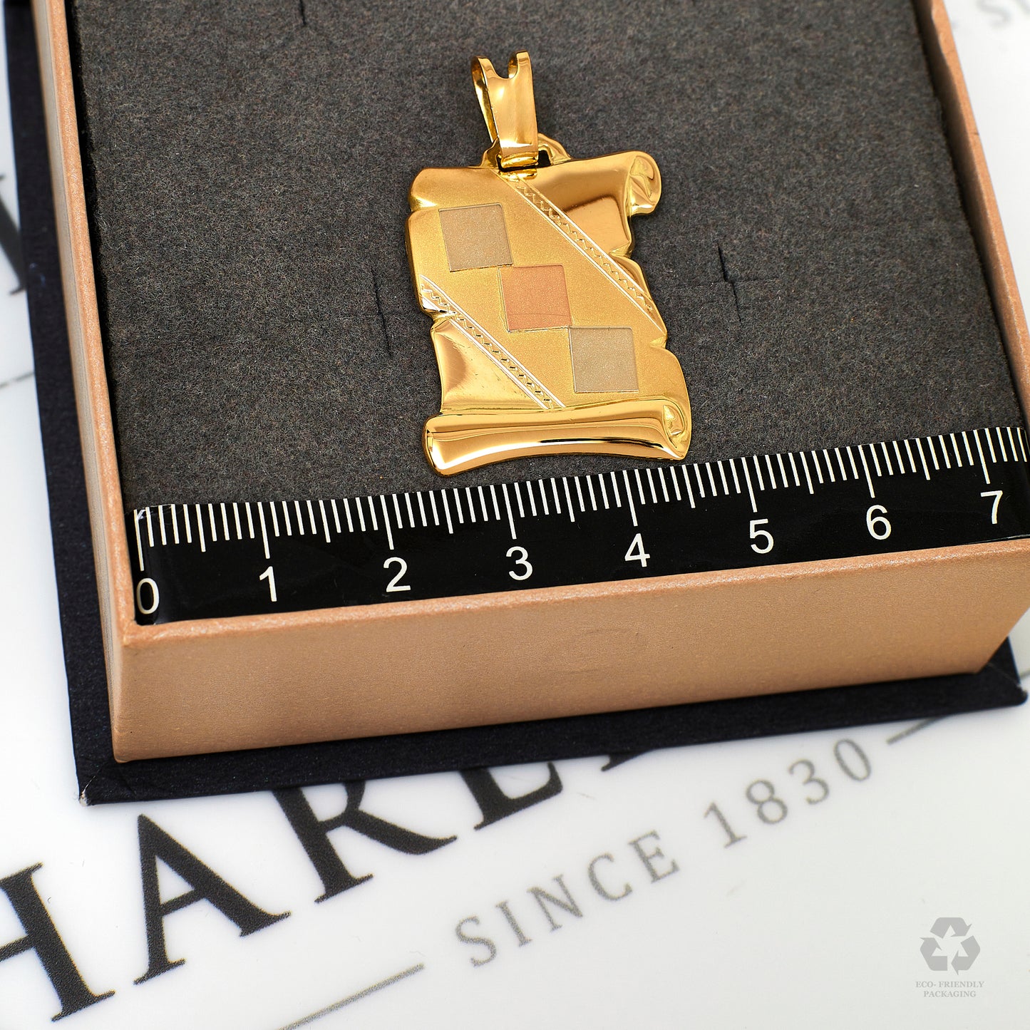 Pre-Owned 18ct Gold Tricolour Scroll Design Pendant