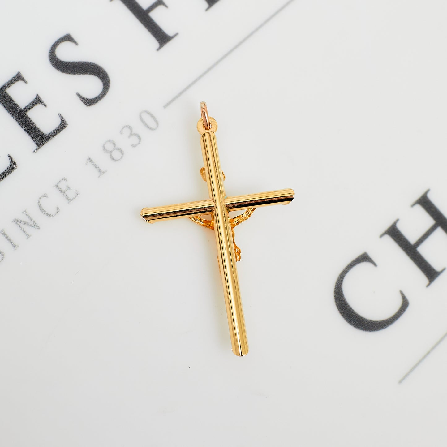 Pre-Owned 9ct Gold Hollow High-Polish Crucifix Pendant