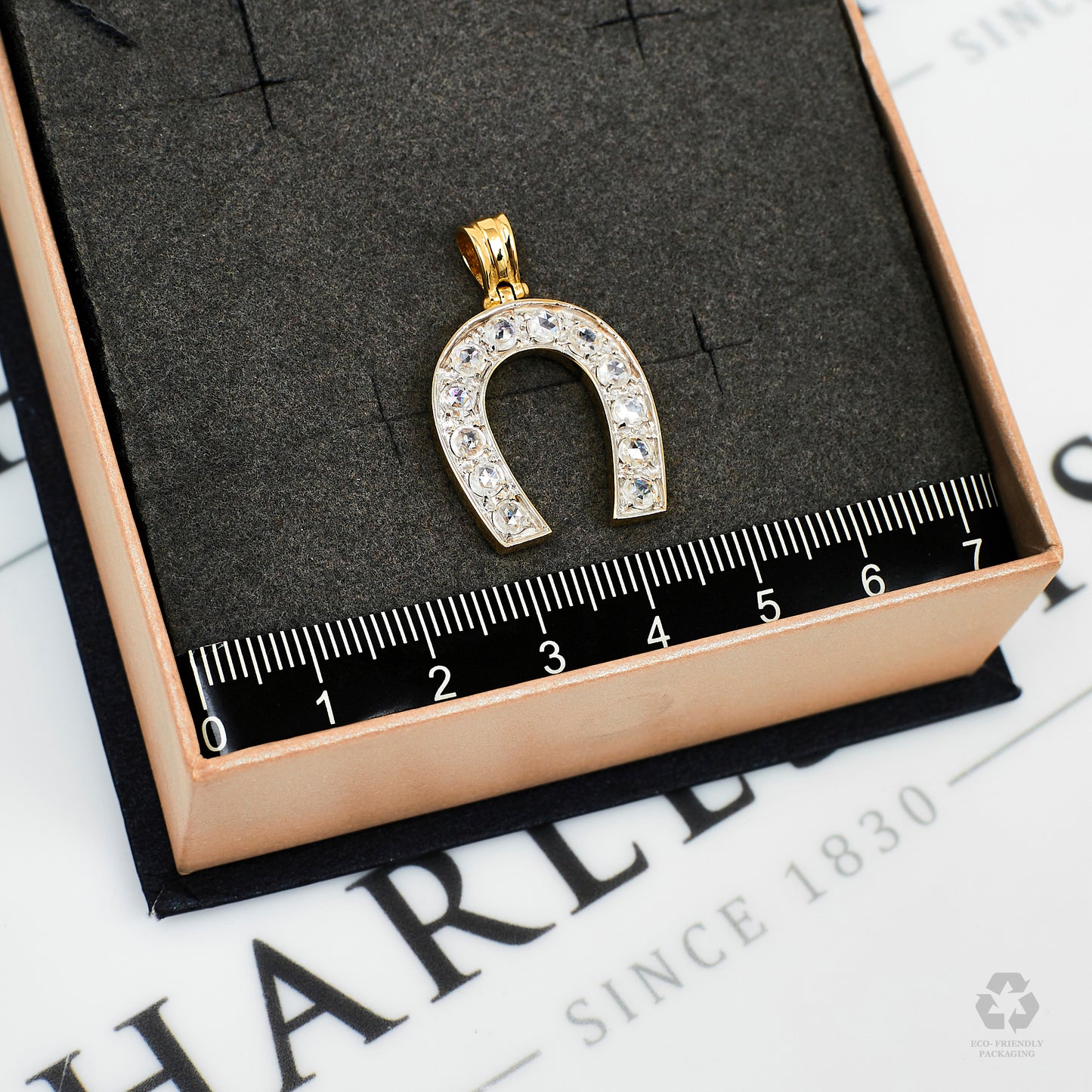 Pre-Owned 9ct Gold CZ Horseshoe Pendant