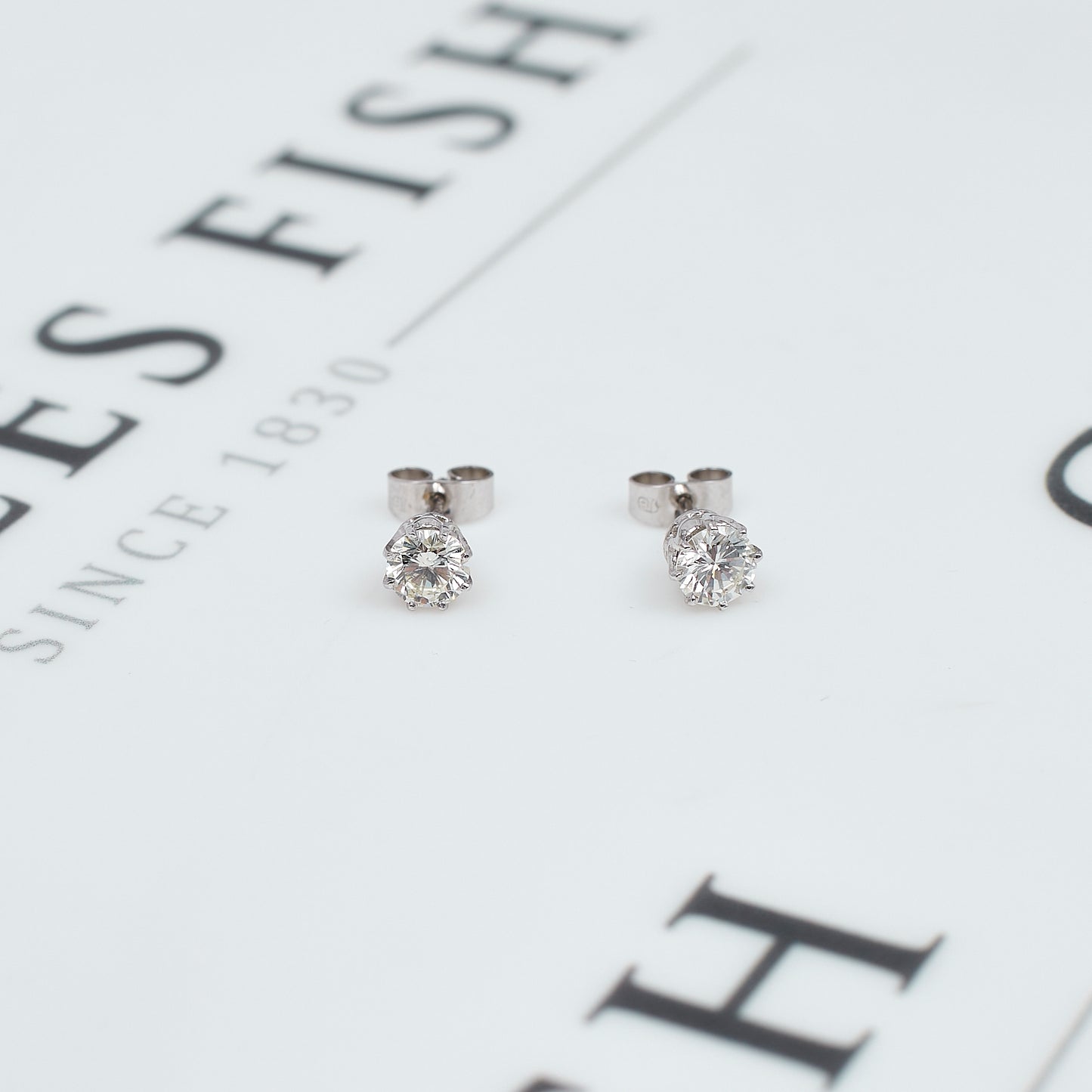 Pre-Owned 18ct White Gold Solitaire Diamond Stud Earrings