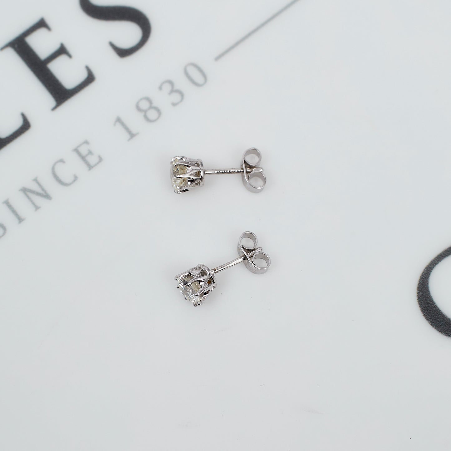 Pre-Owned 18ct White Gold Solitaire Diamond Stud Earrings