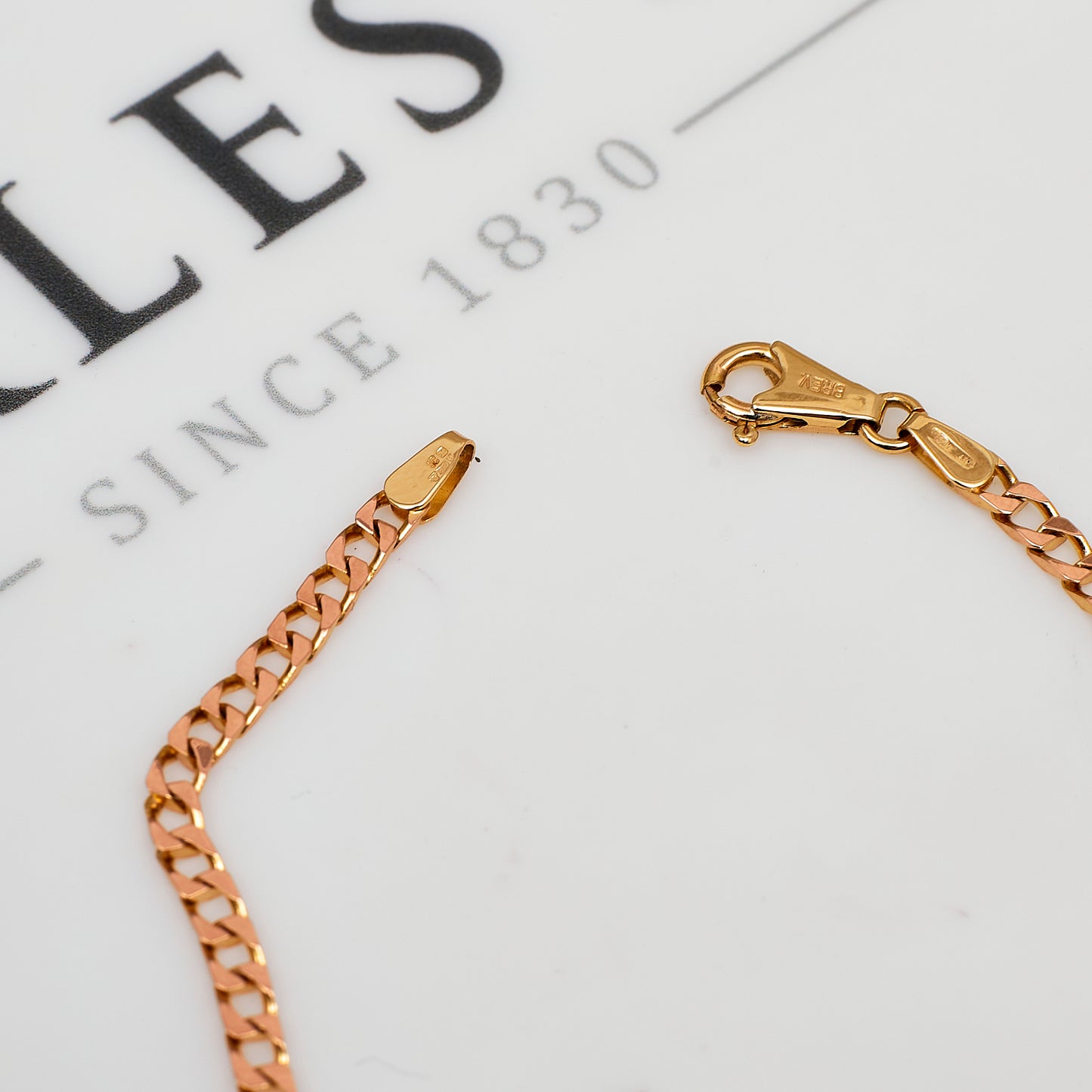 Pre-Owned 9ct Gold Curb Chain Bracelet 7 Inch