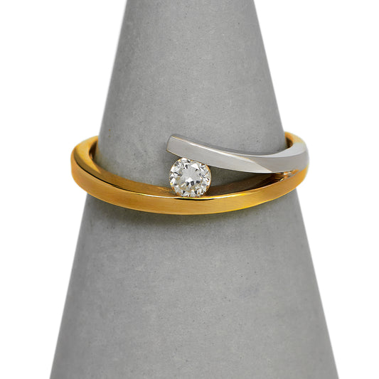 Pre-Owned 18ct Gold 2 Tone Diamond Split Band Ring Size N