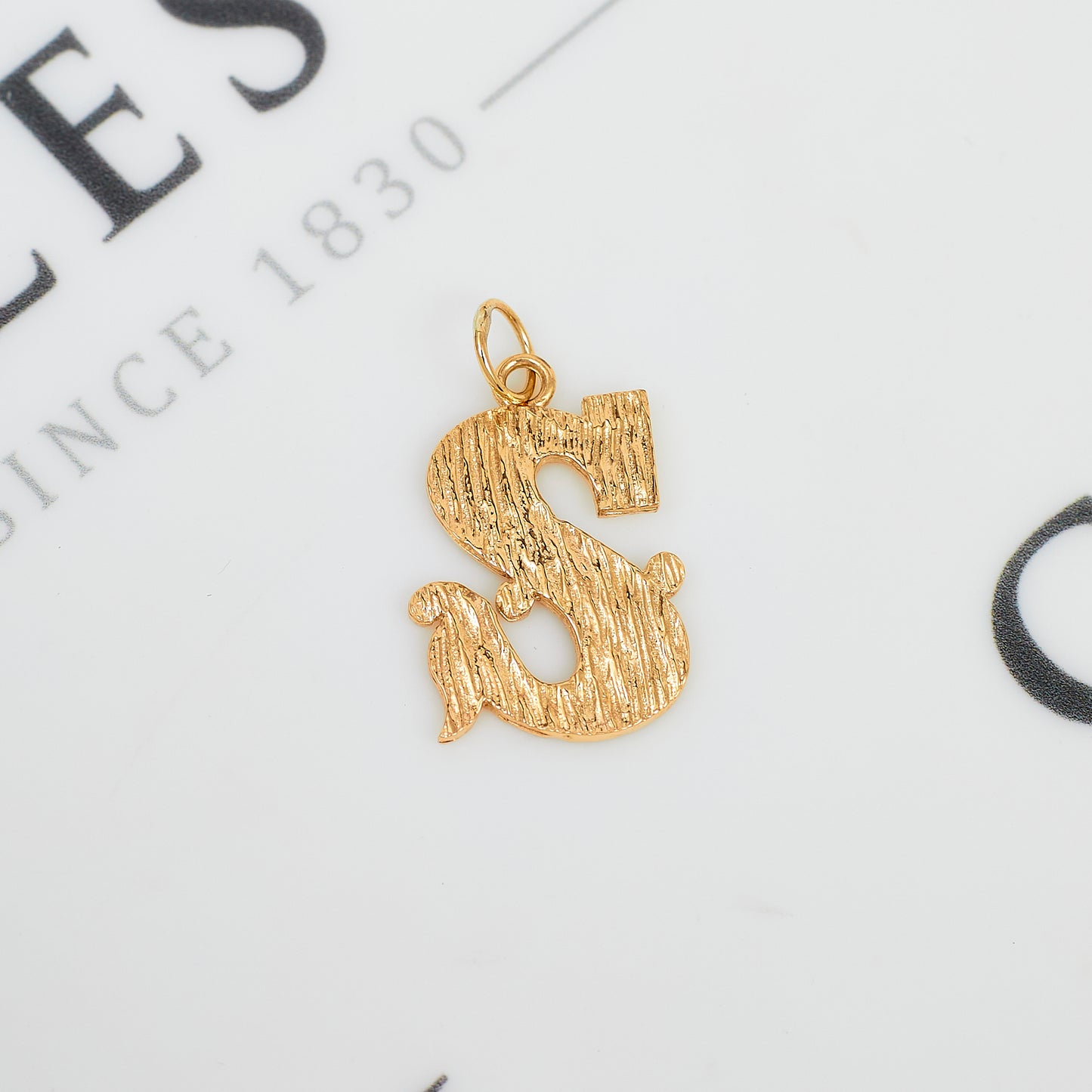 Pre-Owned 9ct Gold Textured S Initial Pendant
