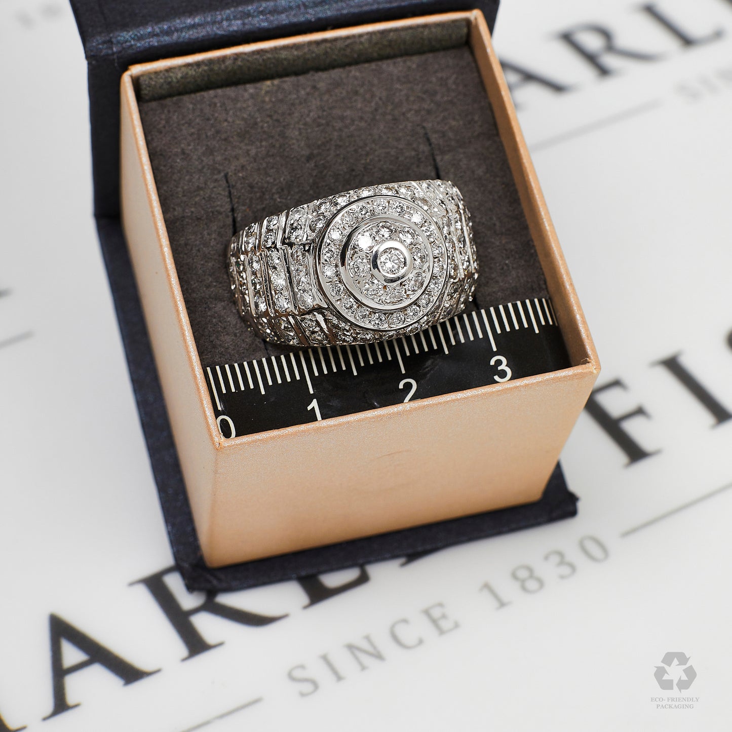 Pre-Owned 18ct White Gold & Diamond Mens Dress Ring Size Y