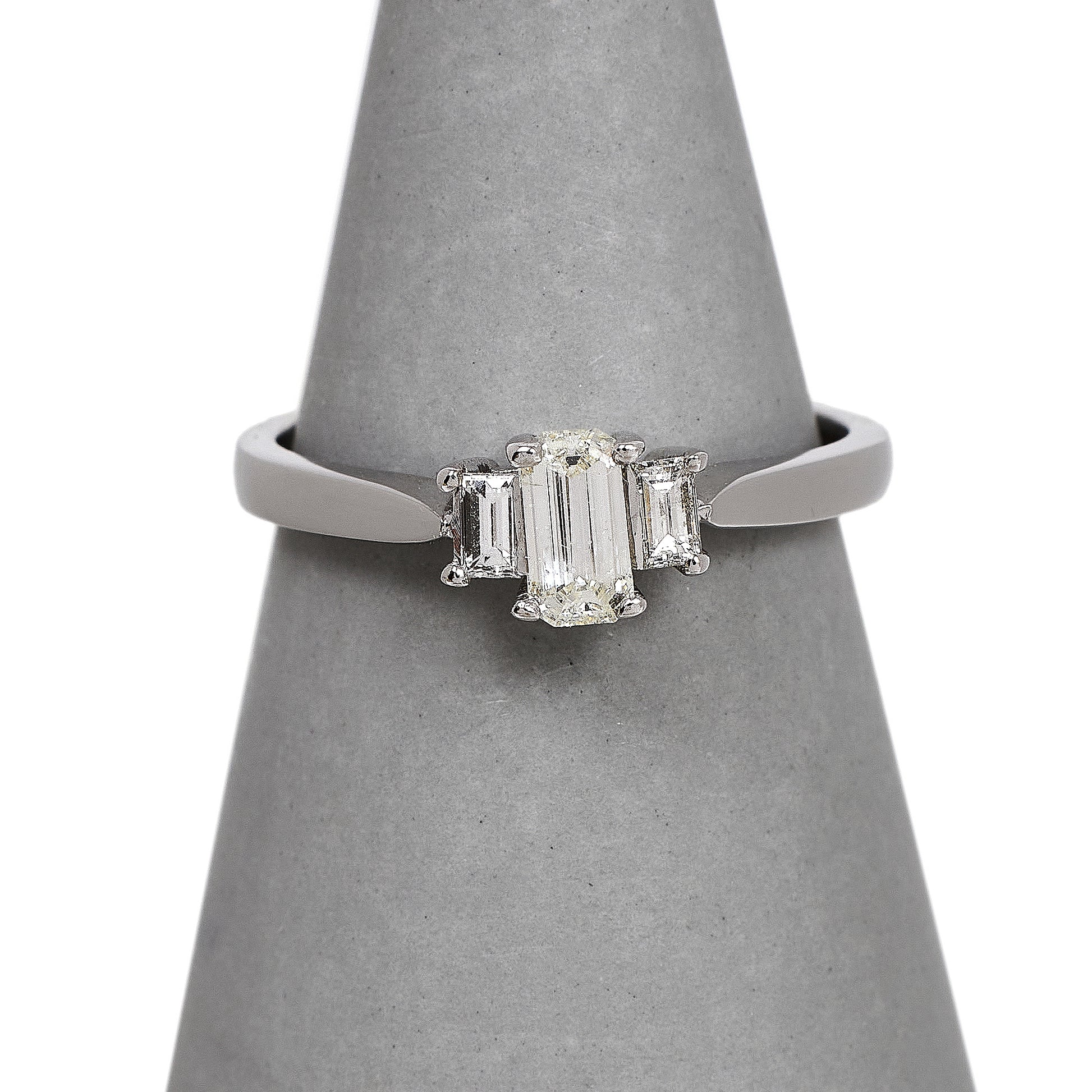 Pre-Owned 18ct White Gold Trinity Diamond Ring Size I.5