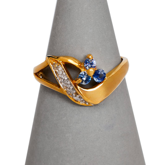 Pre-Owned 14ct Gold Flower Sapphire & Diamond Ring Size N