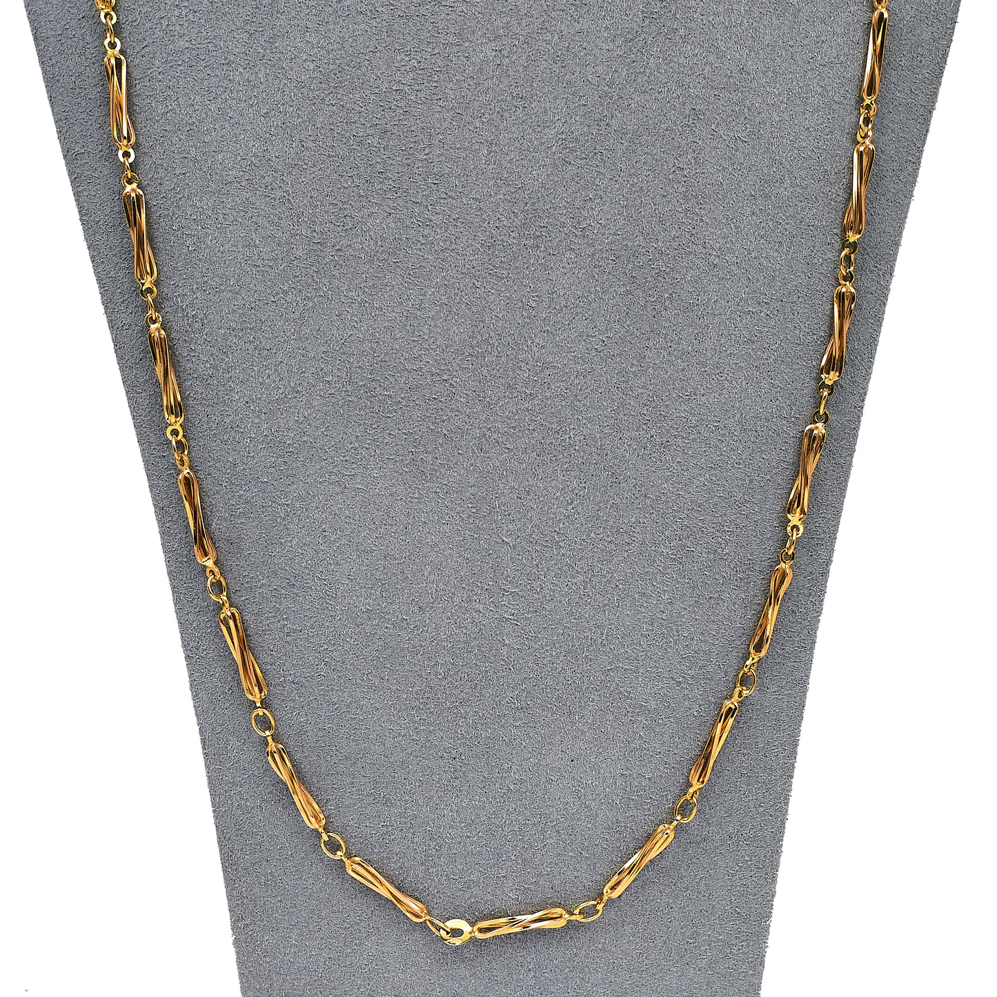 Pre-Owned 9ct Gold Oblong Twist Link Necklace 37 Inch