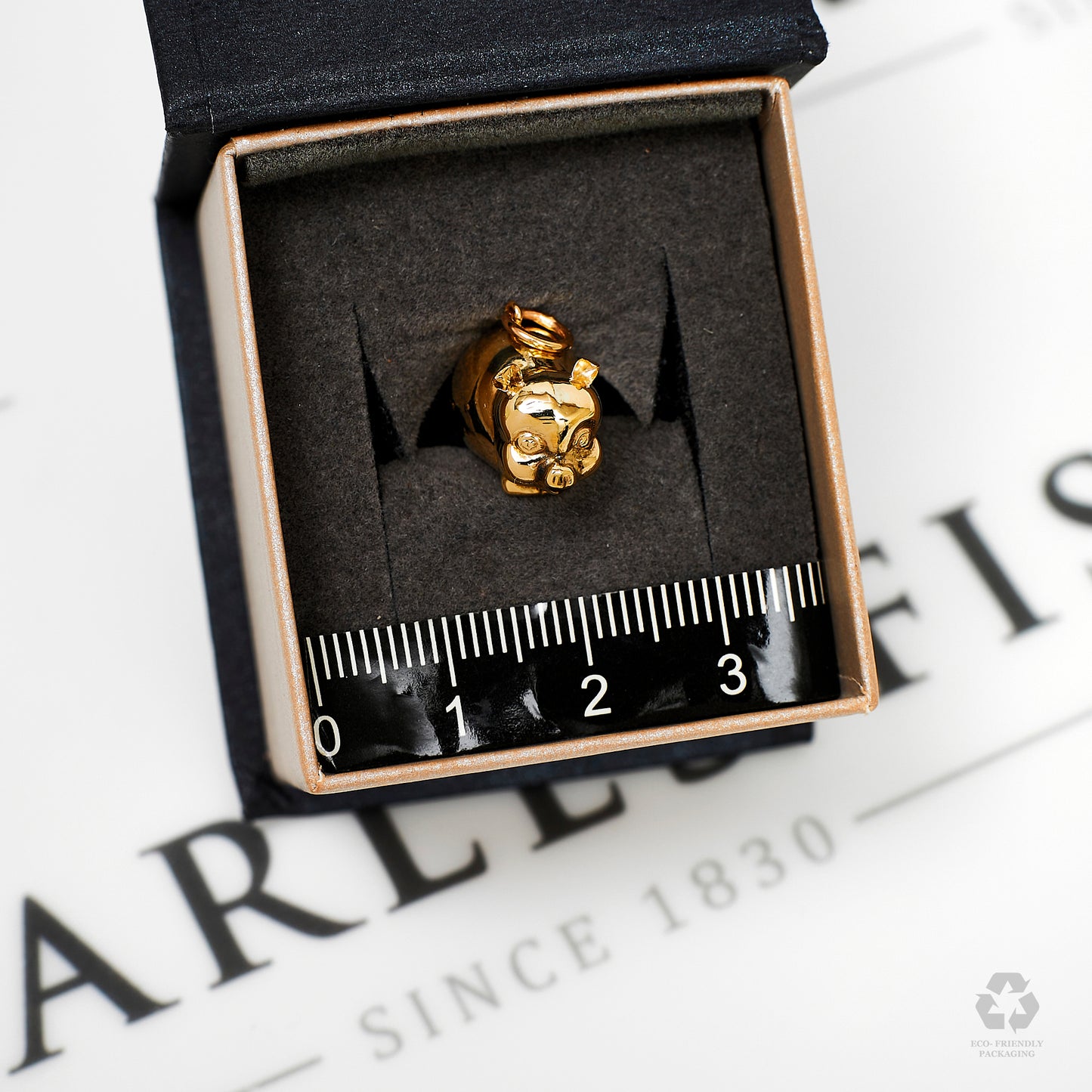 Pre-Owned 9ct Gold Hollow Pig Charm
