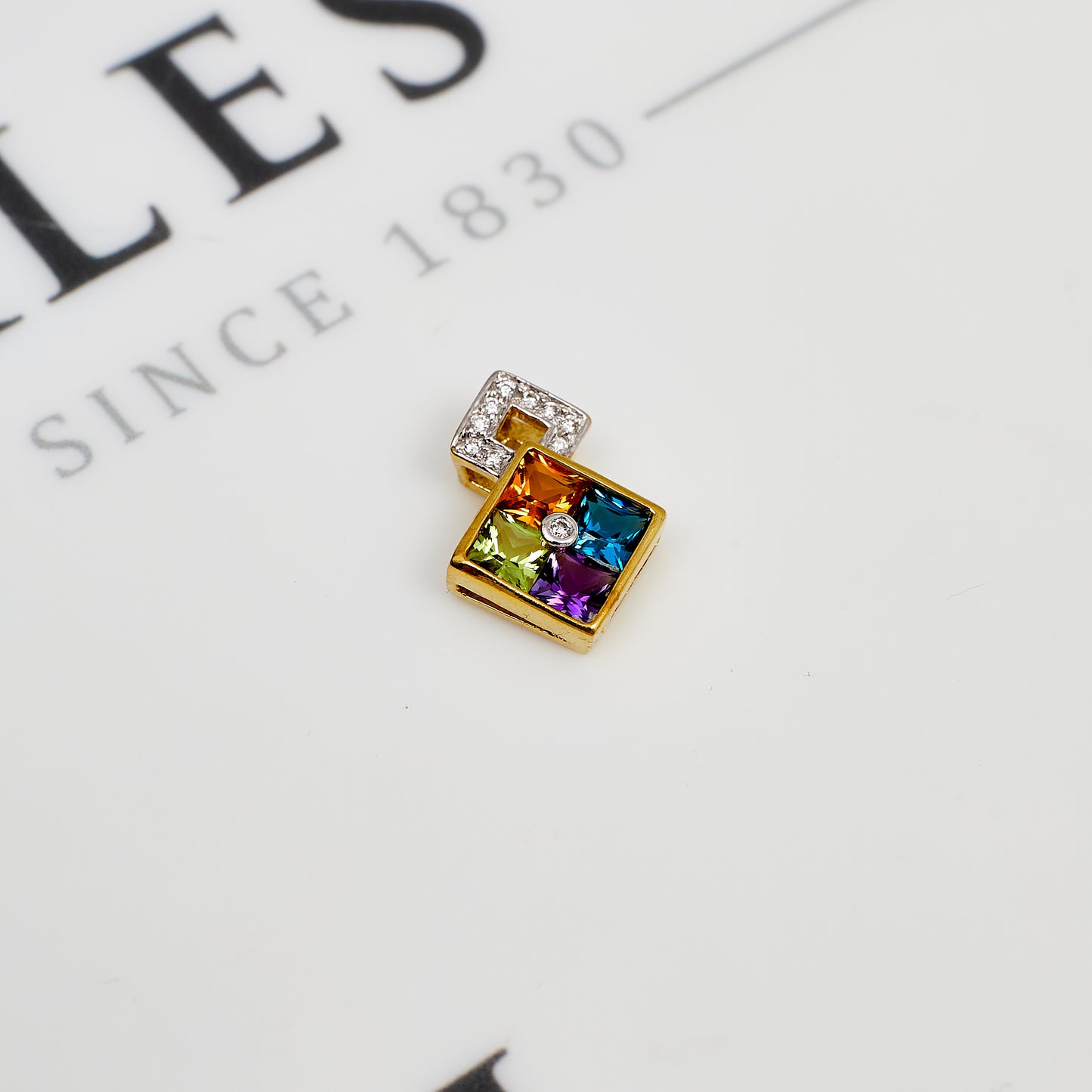 Pre-Owned 18ct Gold Multi Gemstone Rhombus Shaped Pendant