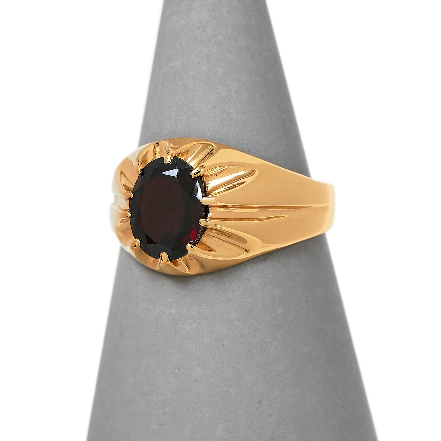 Pre-Owned 9ct Gold Garnet Gypsy Ring Size R
