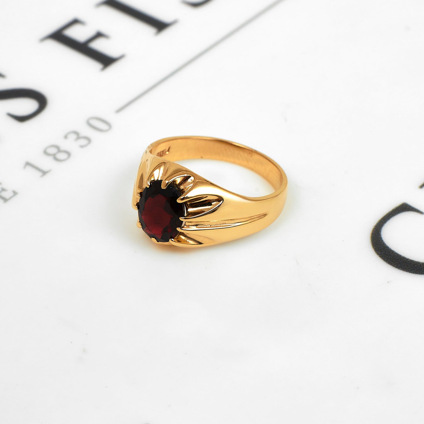 Pre-Owned 9ct Gold Garnet Gypsy Ring Size R