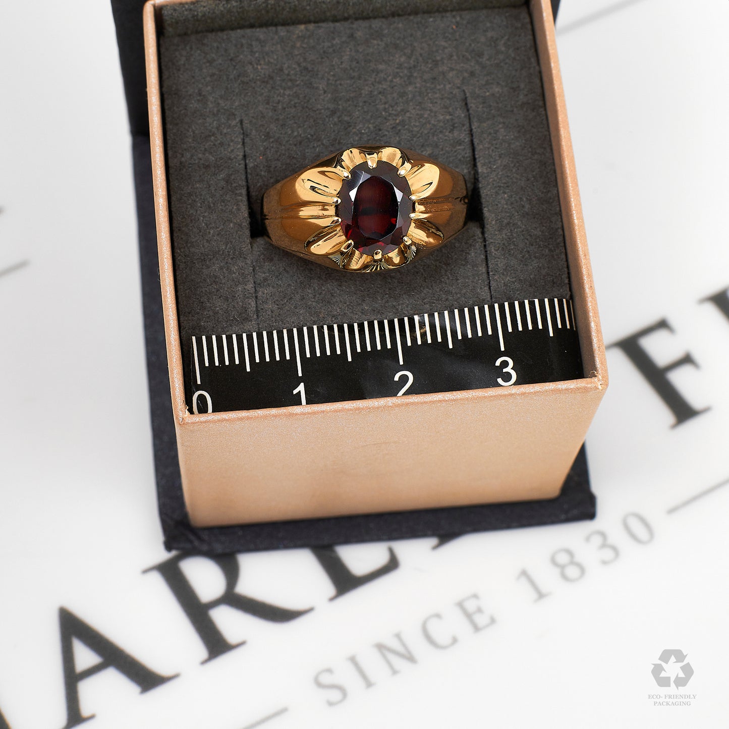 Pre-Owned 9ct Gold Garnet Gypsy Ring Size R