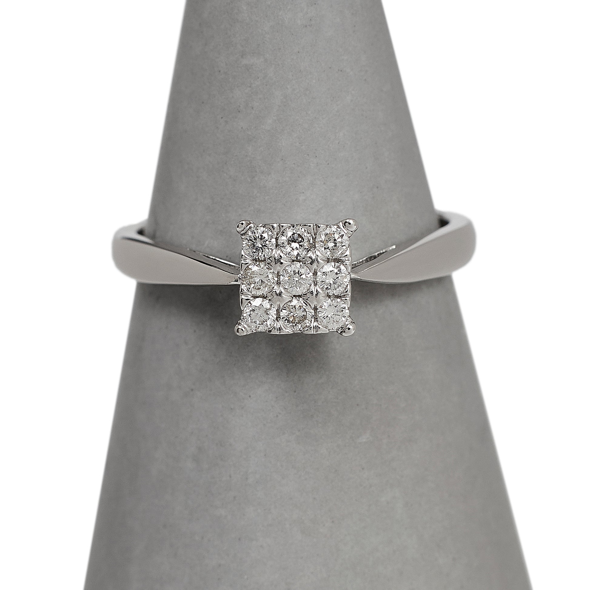 Pre-Owned 9ct White Gold Square Diamond Cluster Ring Size M