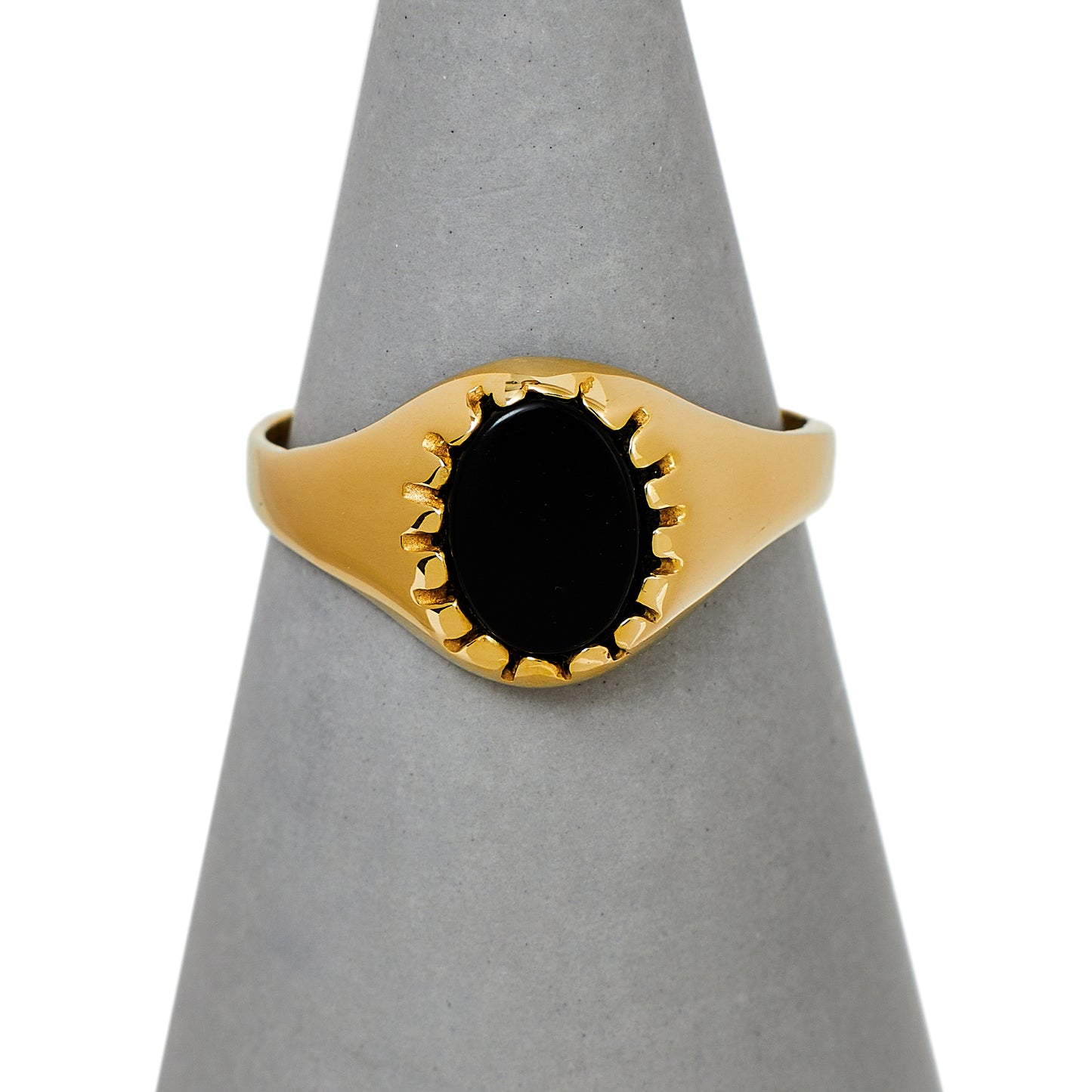 Pre-Owned 9ct Gold Onyx Child Signet Ring Size K