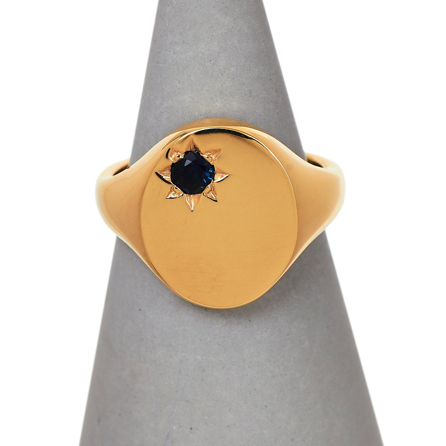 Pre-Owned 9ct Gold & Sapphire High-Polish Signet Ring Size N