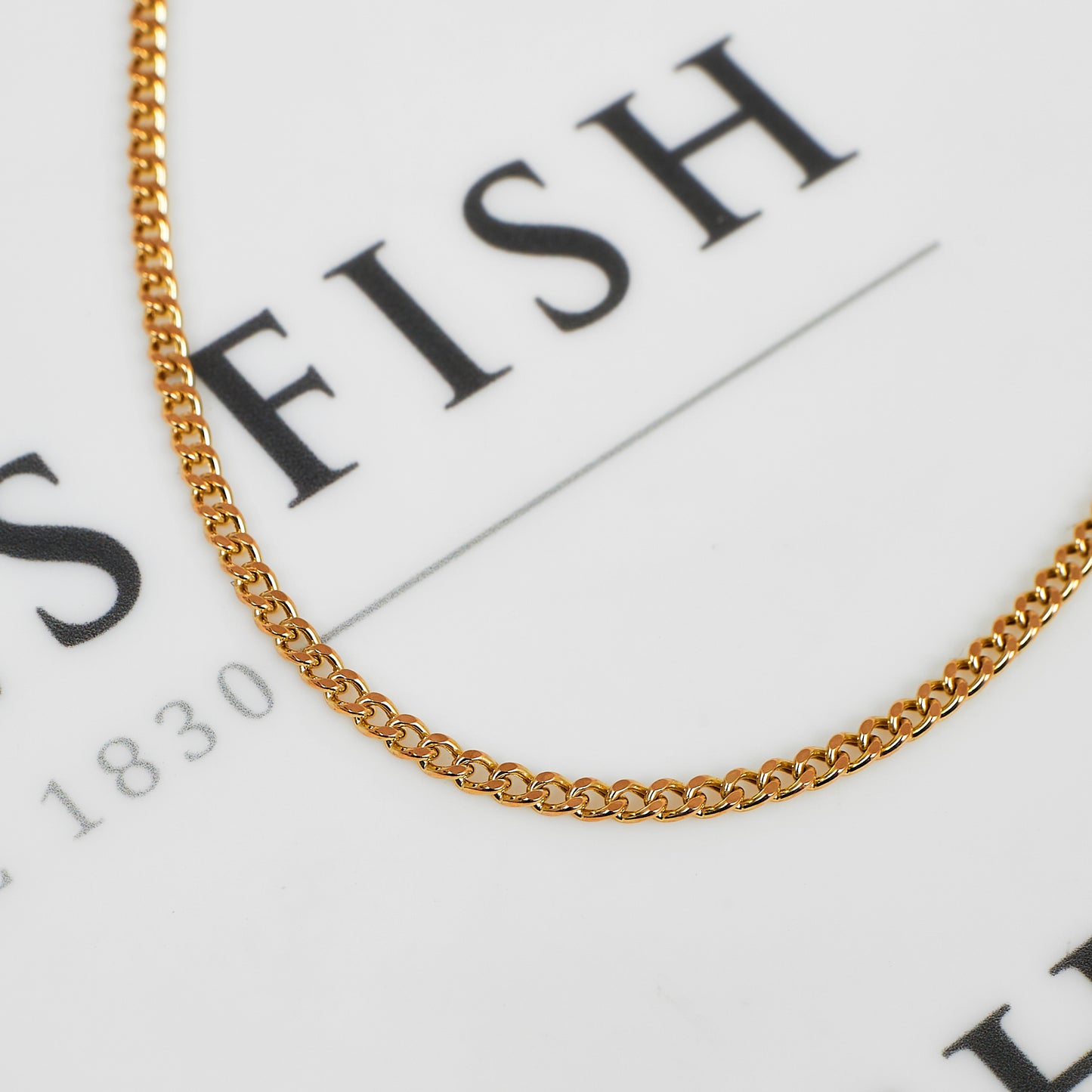 Pre-Owned 9ct Gold Hollow Curb Chain Necklace 20 Inch