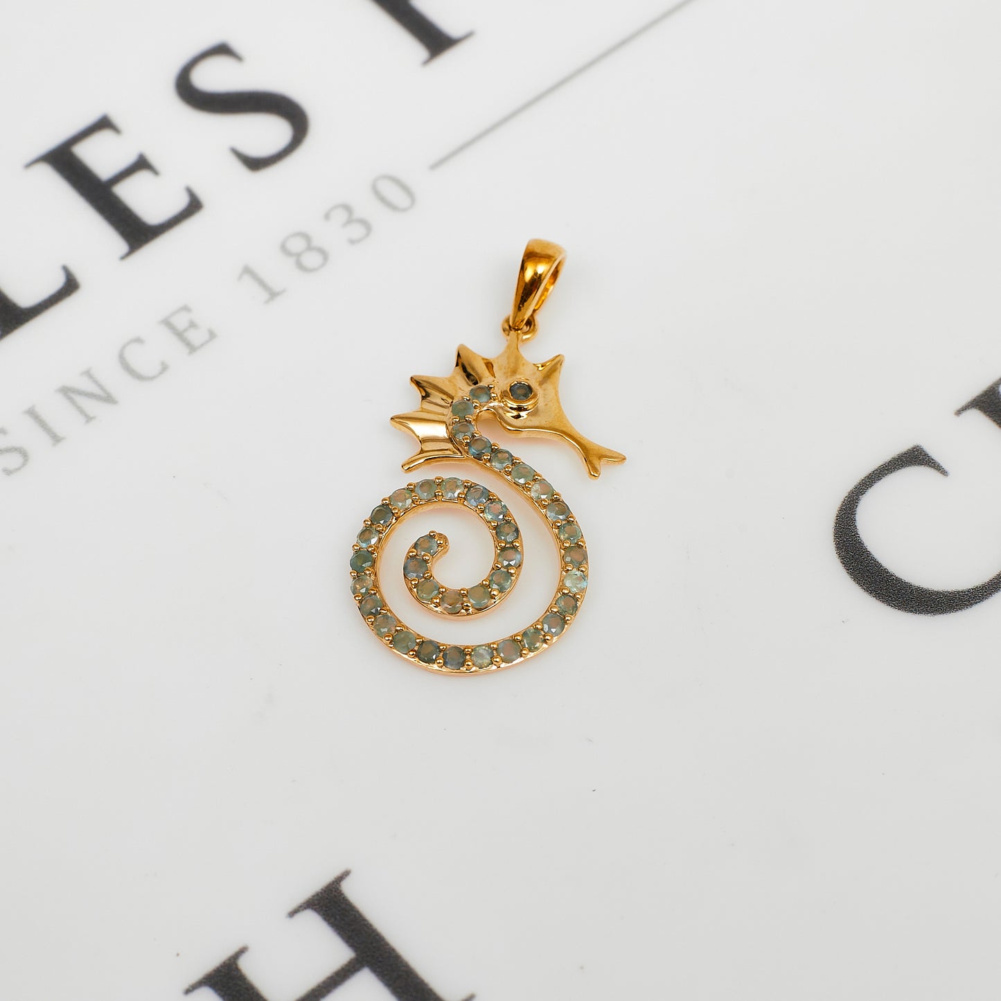 Pre-Owned 9ct Gold Chrysoberyl Seahorse Pendant