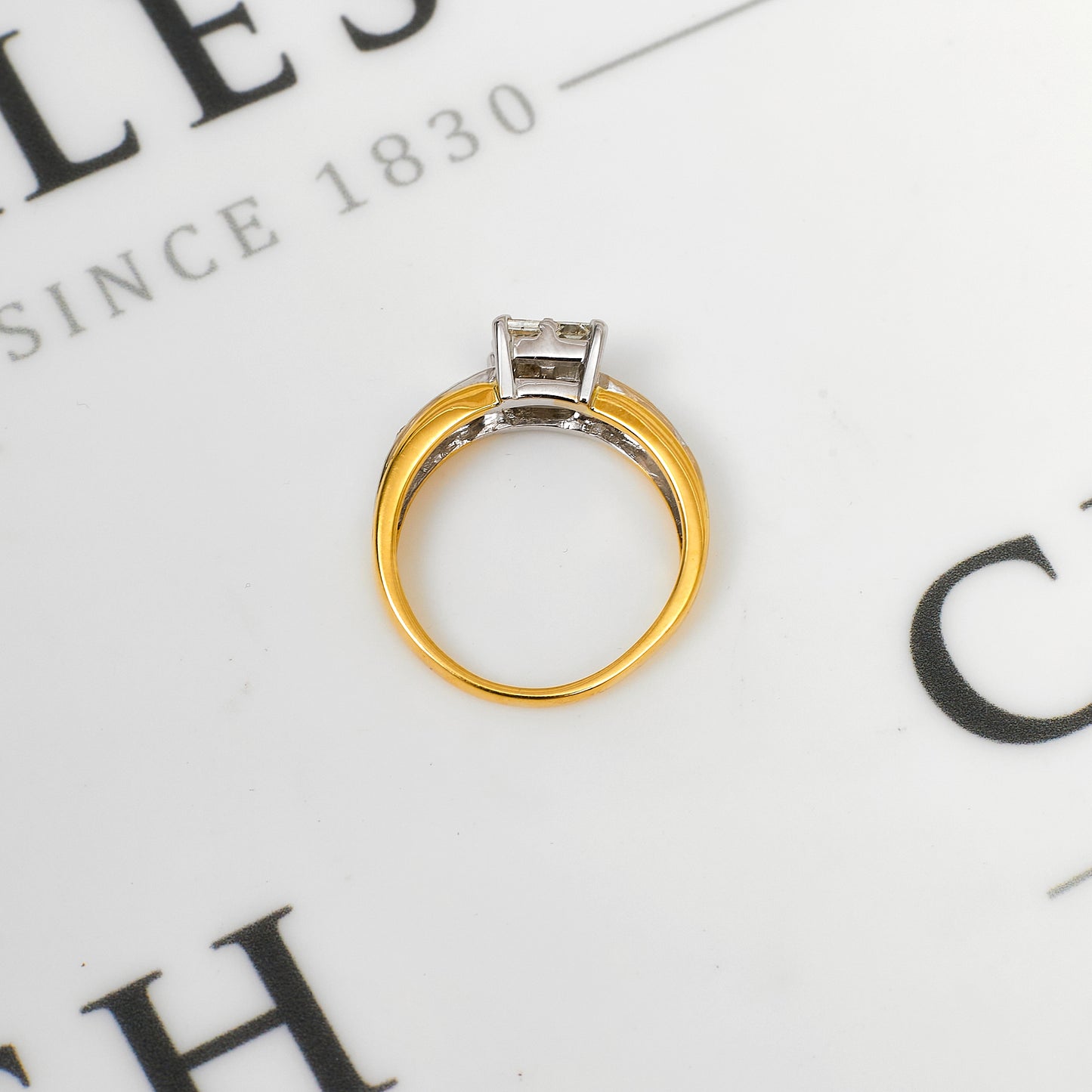 Pre-Owned 18ct Gold & 4 Princess Cut Diamond Ring Size Q