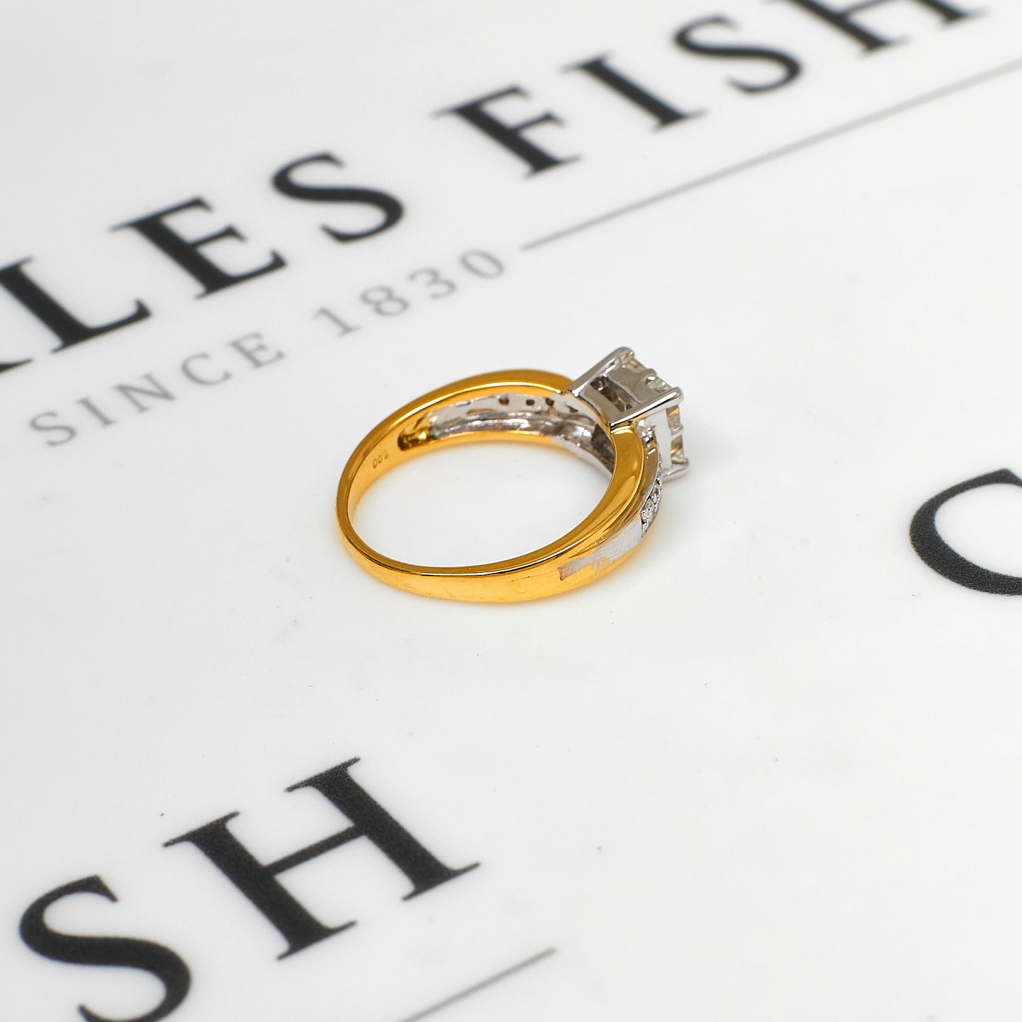 Pre-Owned 18ct Gold & 4 Princess Cut Diamond Ring Size Q