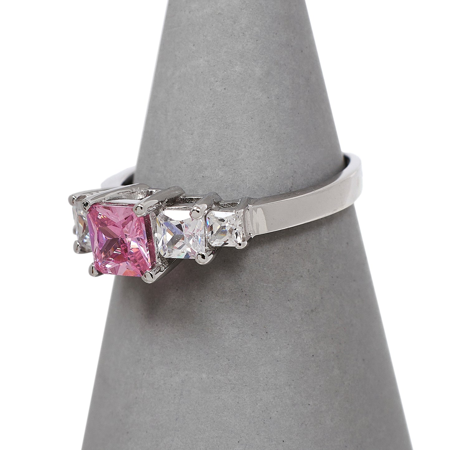 Pre-Owned 9ct White Gold Pink & White CZ Dress Ring Size L