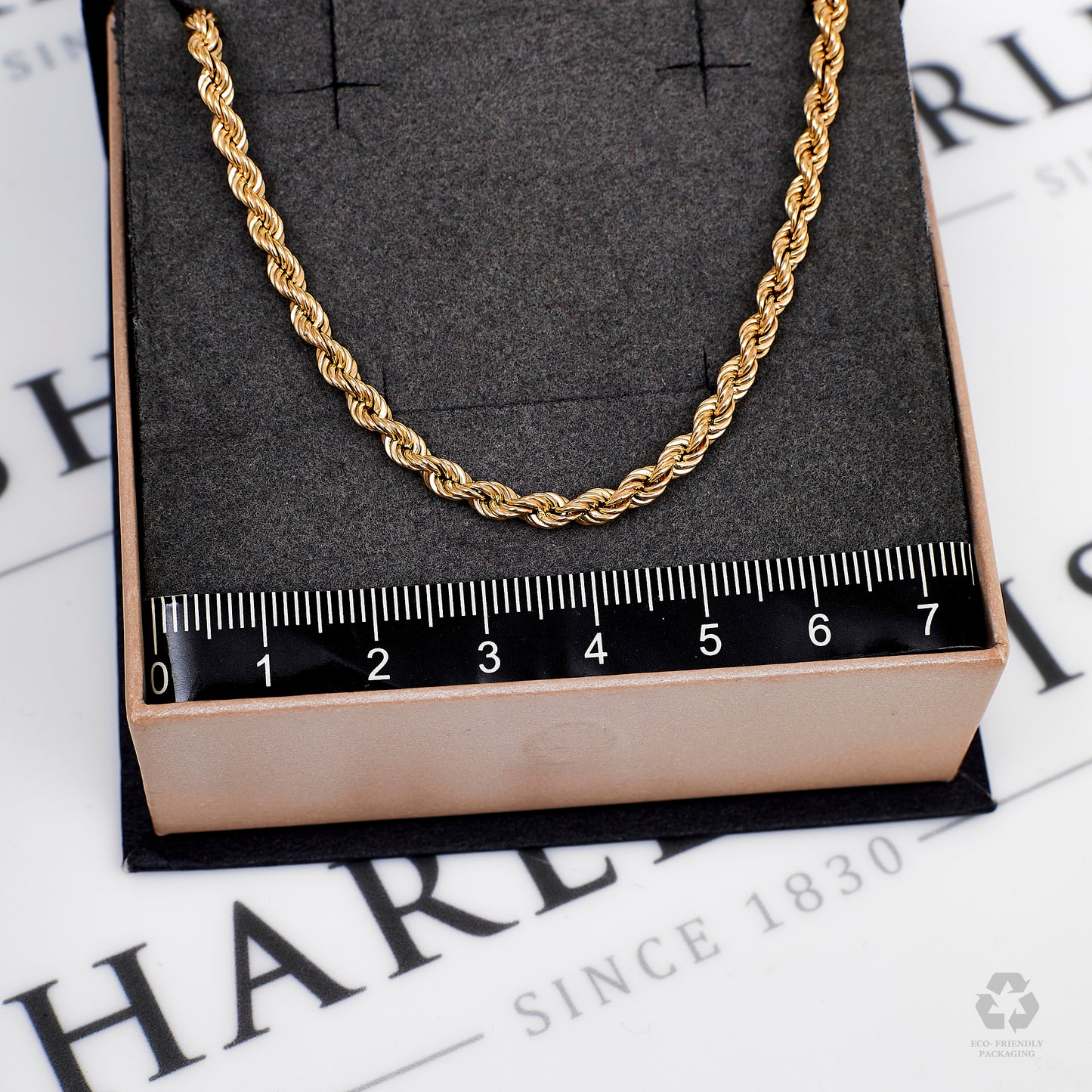 Pre-Owned 9ct Gold Rope Chain Necklace 16 Inch