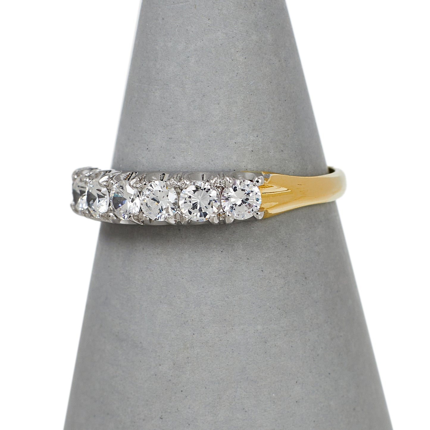 Pre-Owned 9ct Gold 7 CZ Set Ring Size P.5