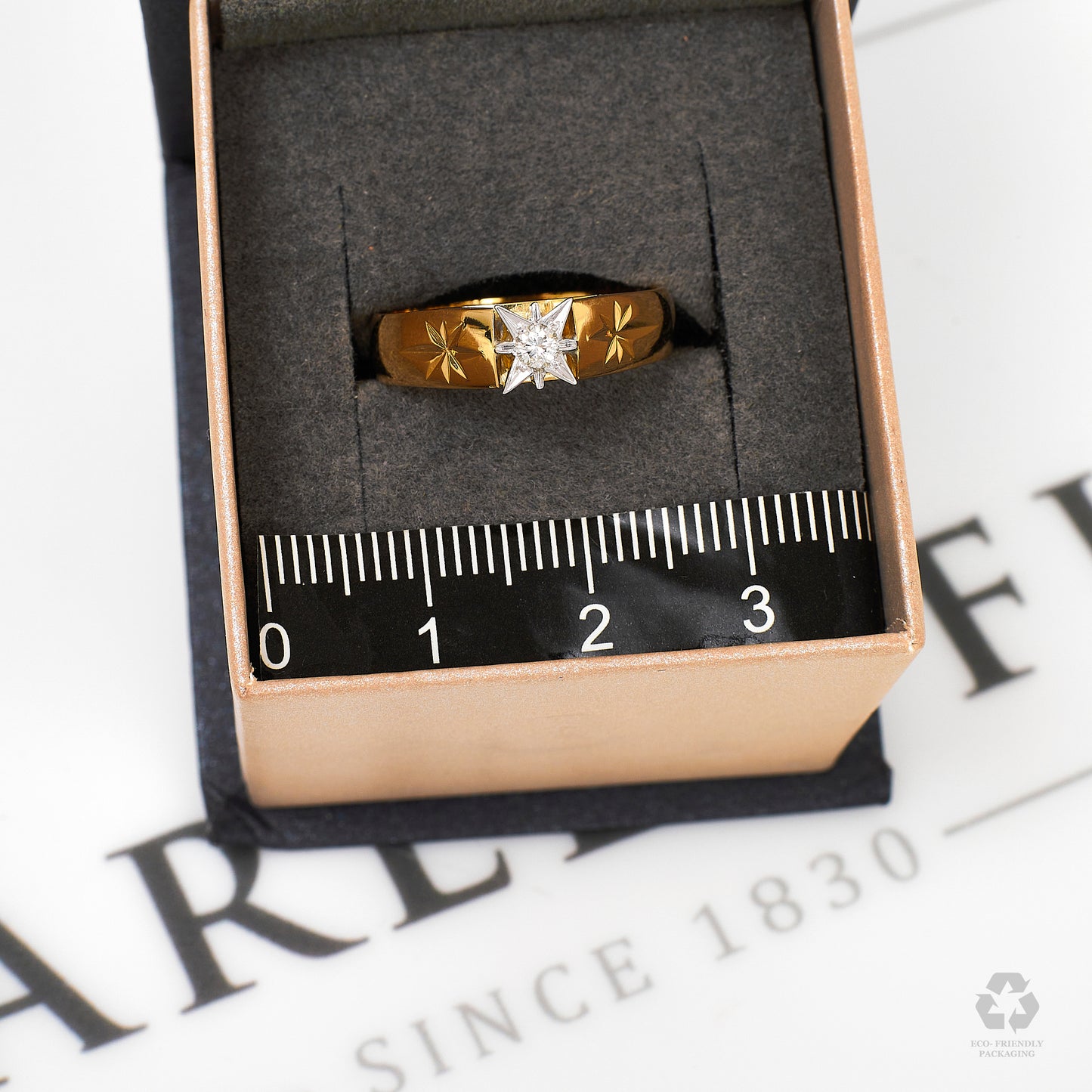 Pre-Owned 18ct Gold & Diamond Star Setting Ring Size M
