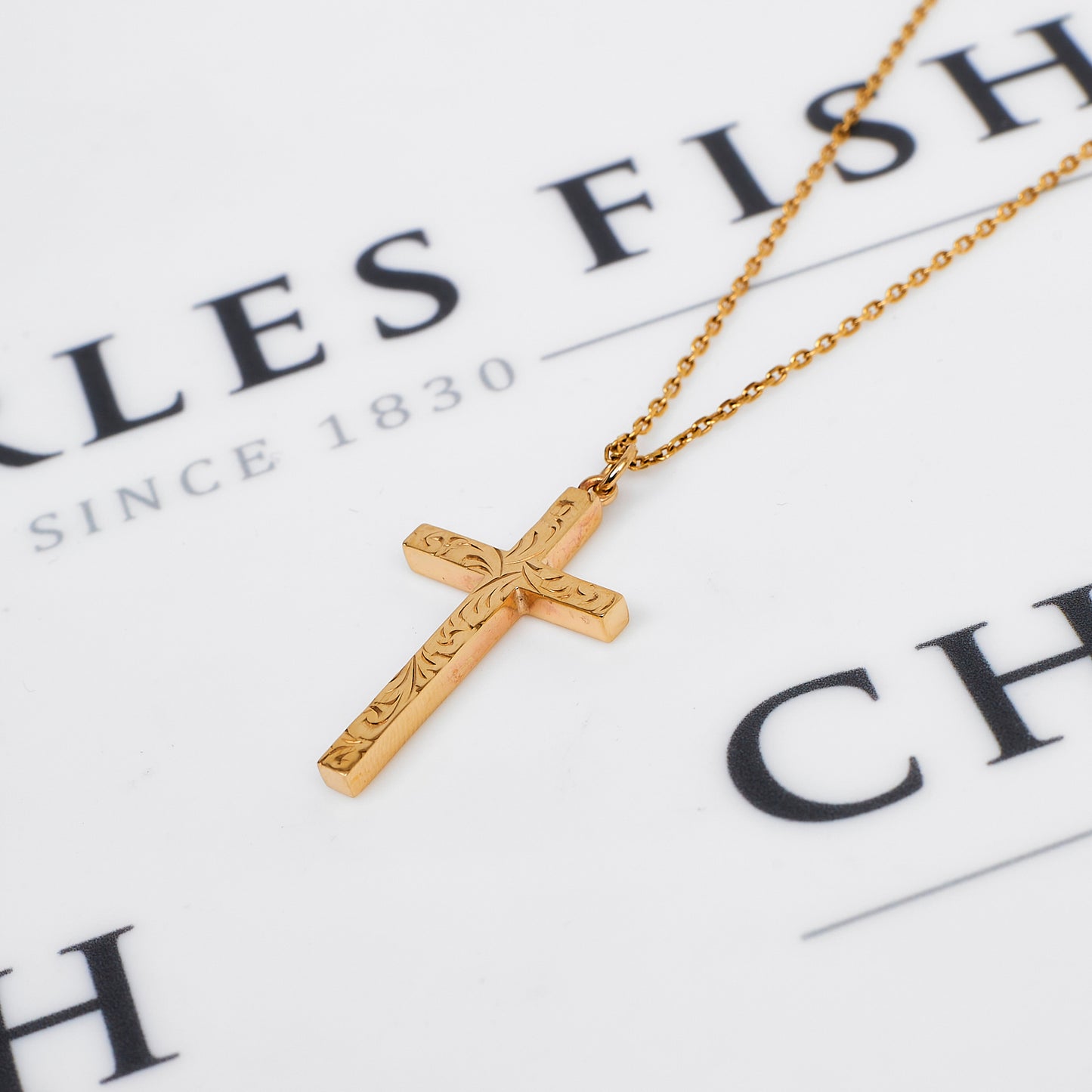 Pre-Owned 9ct Gold Patterned Cross Pendant 46mm x 25mm