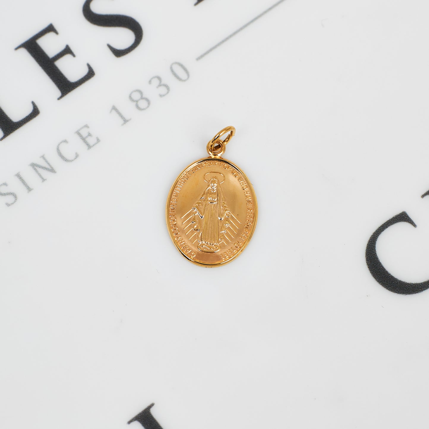 Pre-Owned 9ct Gold Miraculous Virgin Mary Medal Pendant