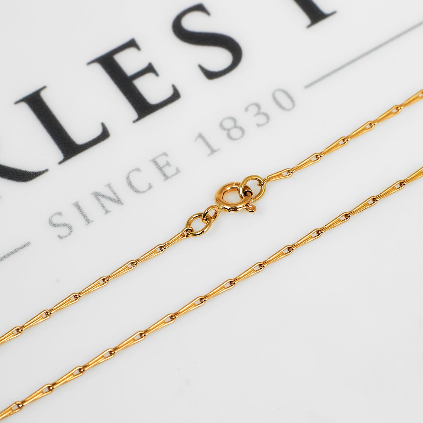 Pre-Owned 9ct Gold Interlocking Link Necklace 16 Inch