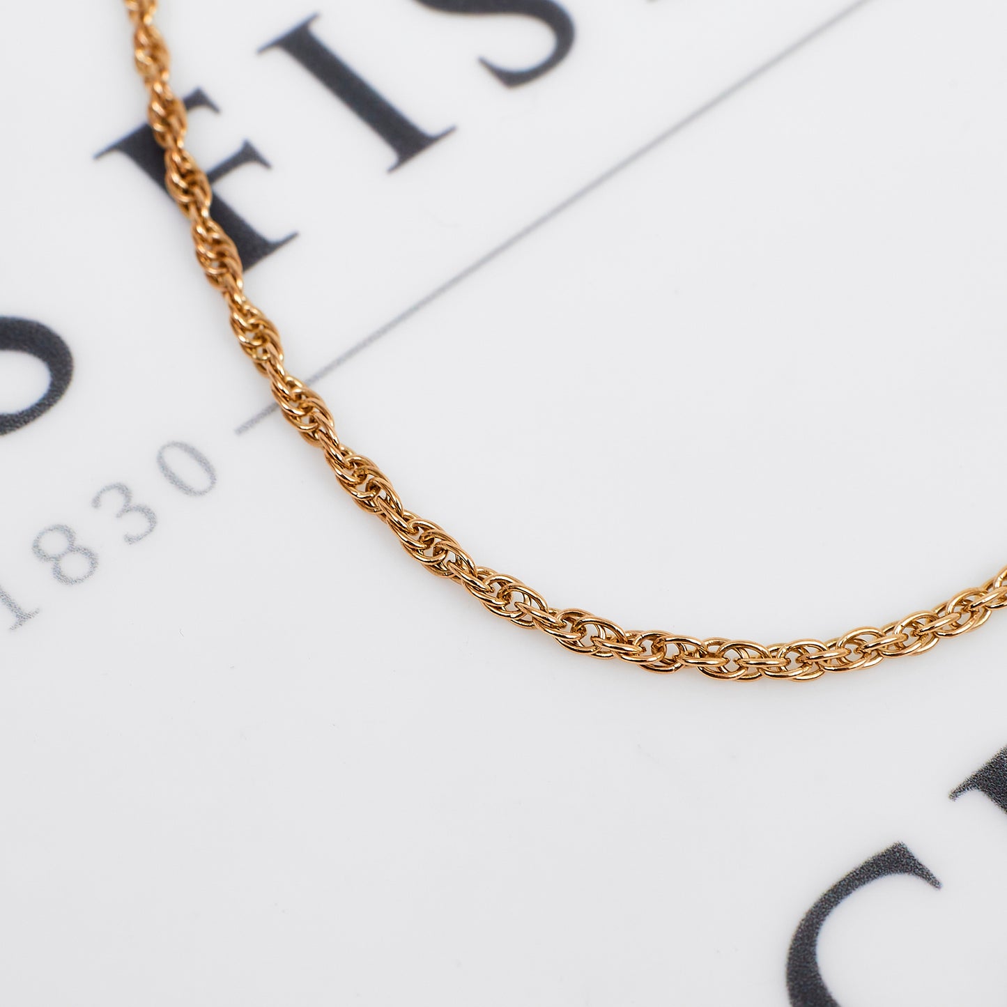 Pre-Owned 9ct Gold Prince Of Wales Necklace 24 Inch