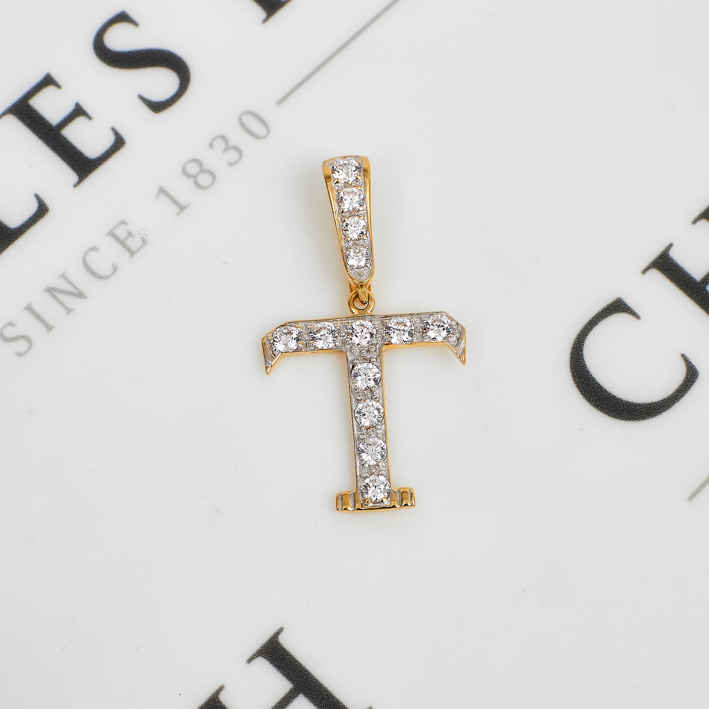 Pre-Owned 9ct CZ Gold Letter T Initial Pendant