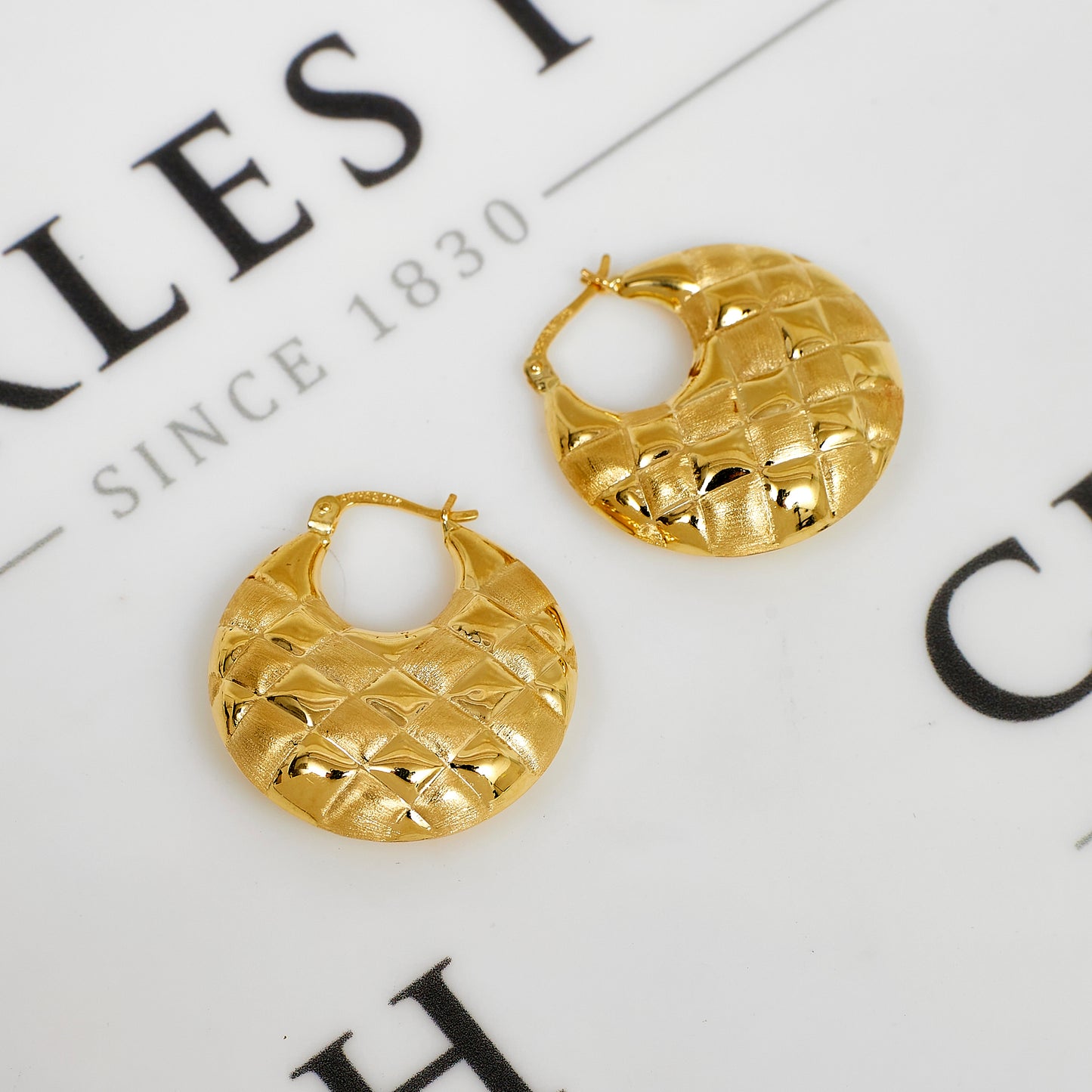 Pre-Owned 14ct Gold Quilted Design Creole Hoop Earrings