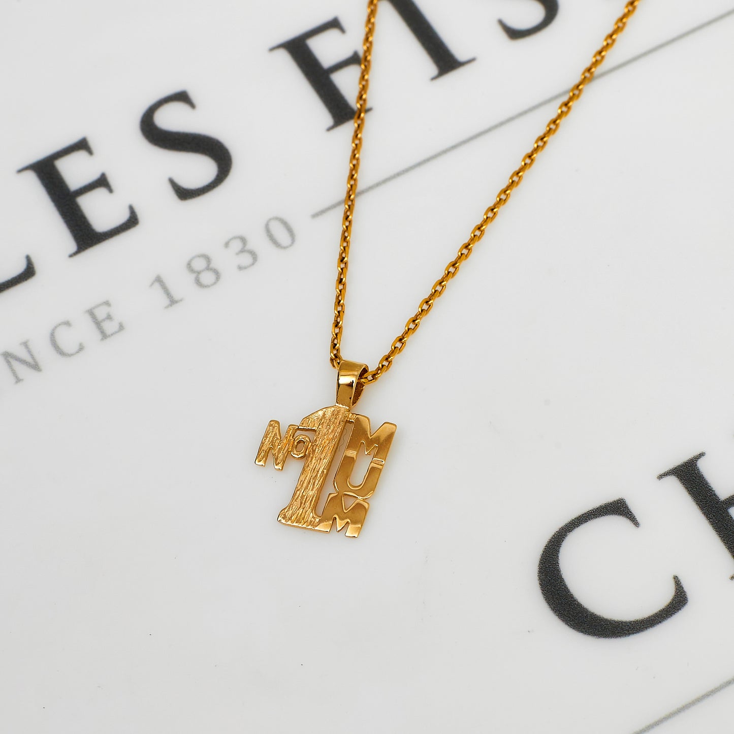 Pre-Owned 9ct Gold Multi Texture No 1 Mum Pendant