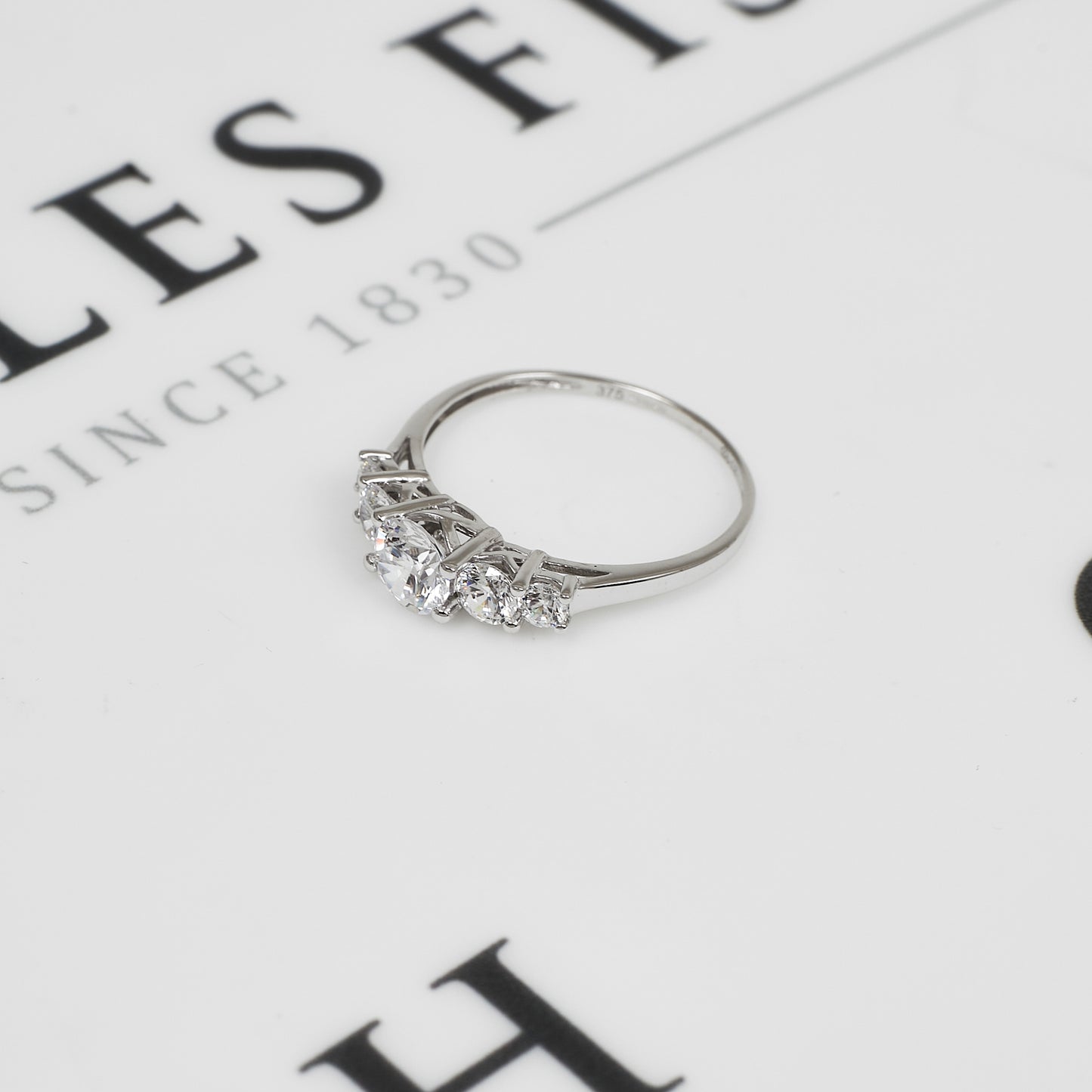 Pre-Owned 9ct White Gold 5 CZ Dress Ring Size S.5