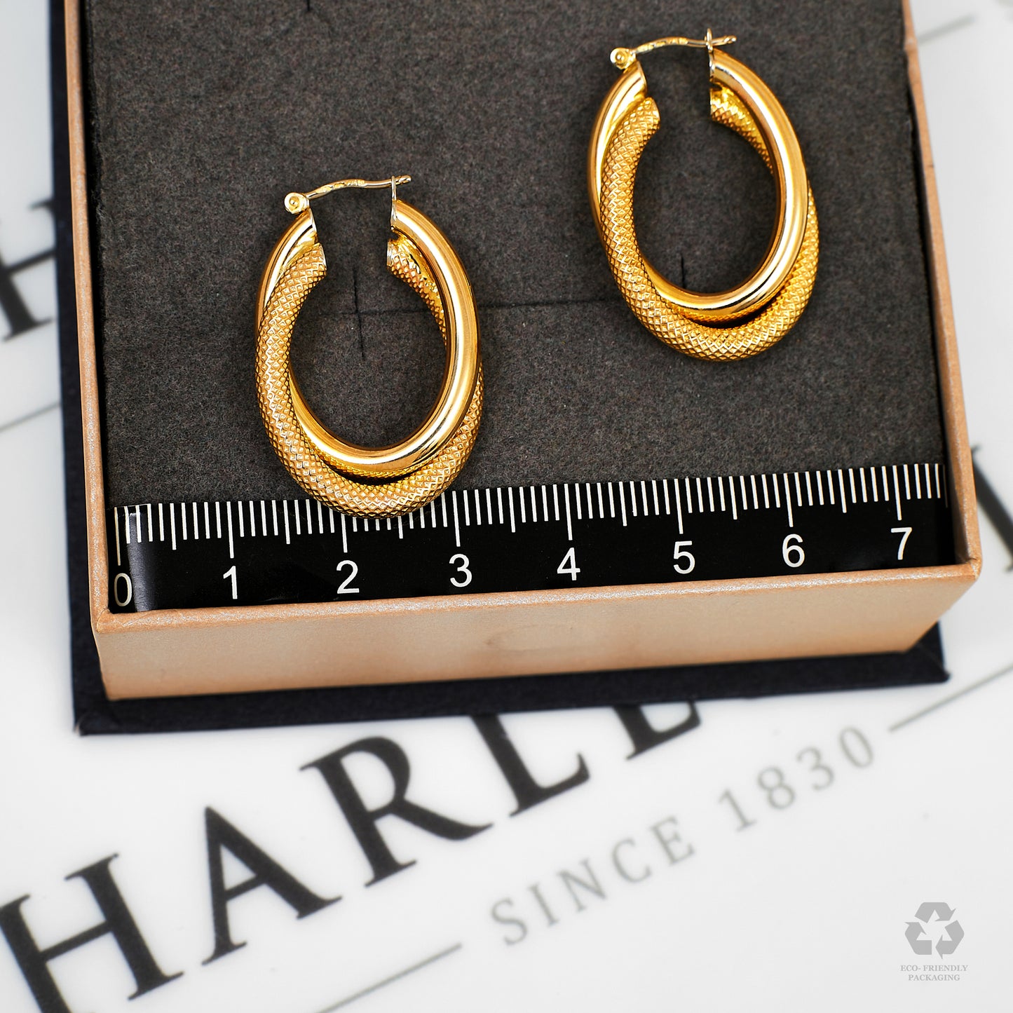 Pre-Owned 9ct Gold Guilloche & Smooth Creole Hoop Earrings