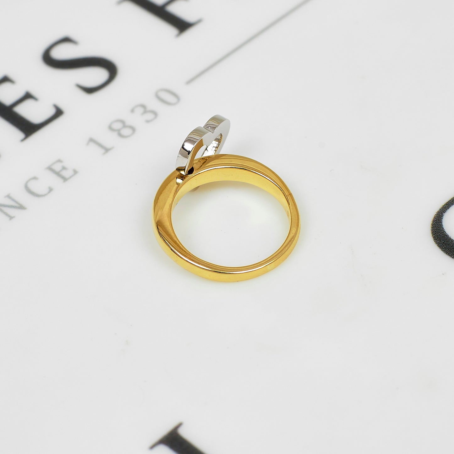 Pre-Owned 9ct Gold 2 Tone Heart Ring Size J.5