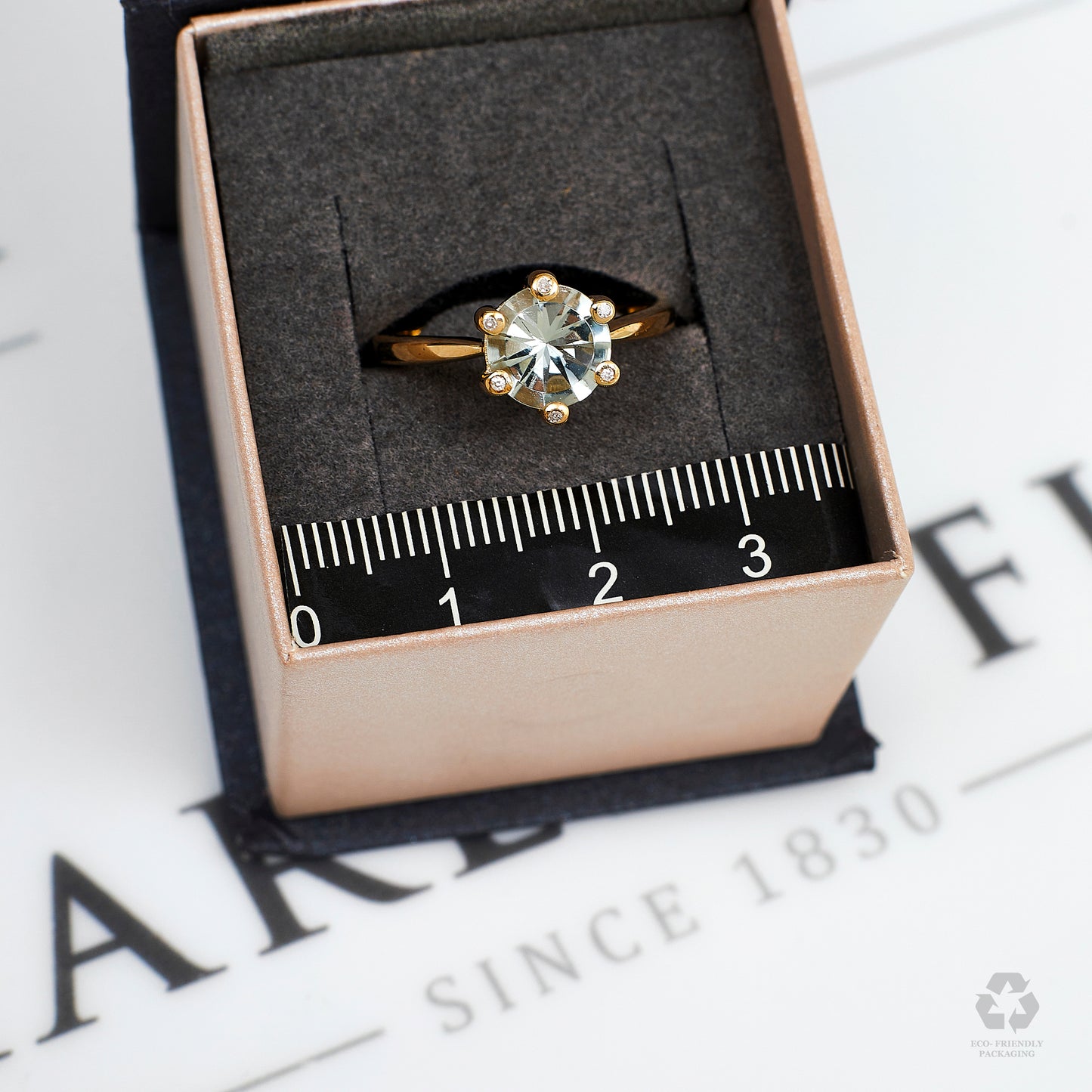 Pre-Owned 9ct Gold Quartz & Diamond Dress Ring Size N