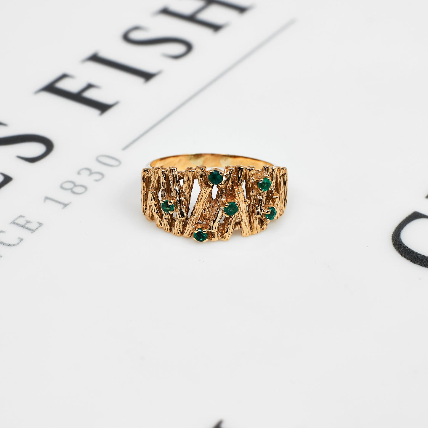Pre-Owned 9ct Gold 6 Emerald Bark Design Ring Size O