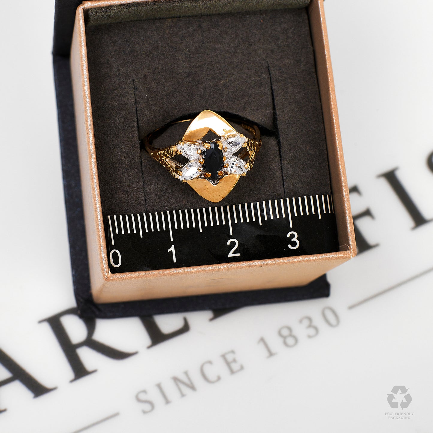 Pre-Owned 9ct Gold Sapphire & 4 CZ Dress Ring Size O