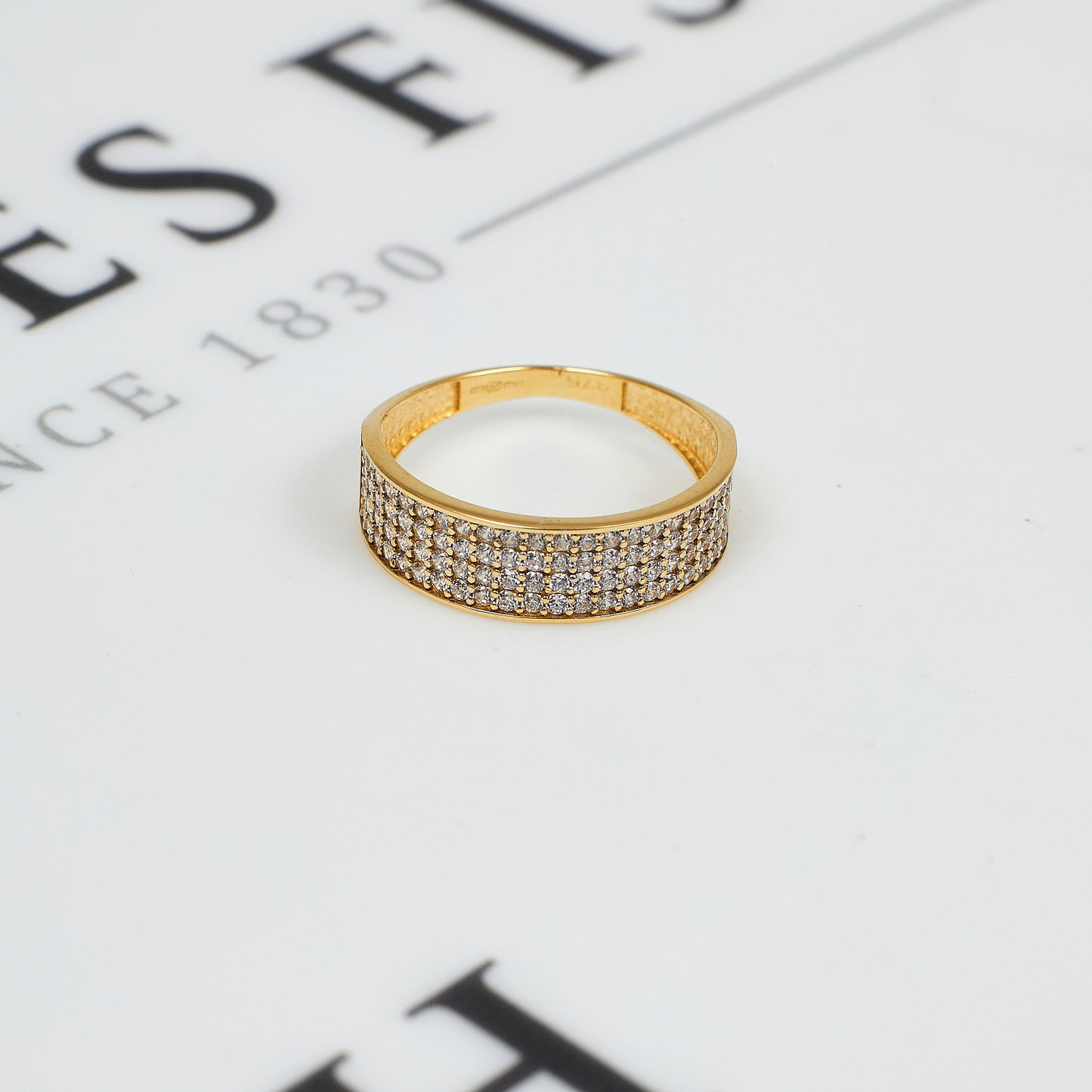 Pre-Owned 9ct Gold 4 Row CZ Band Ring Size M