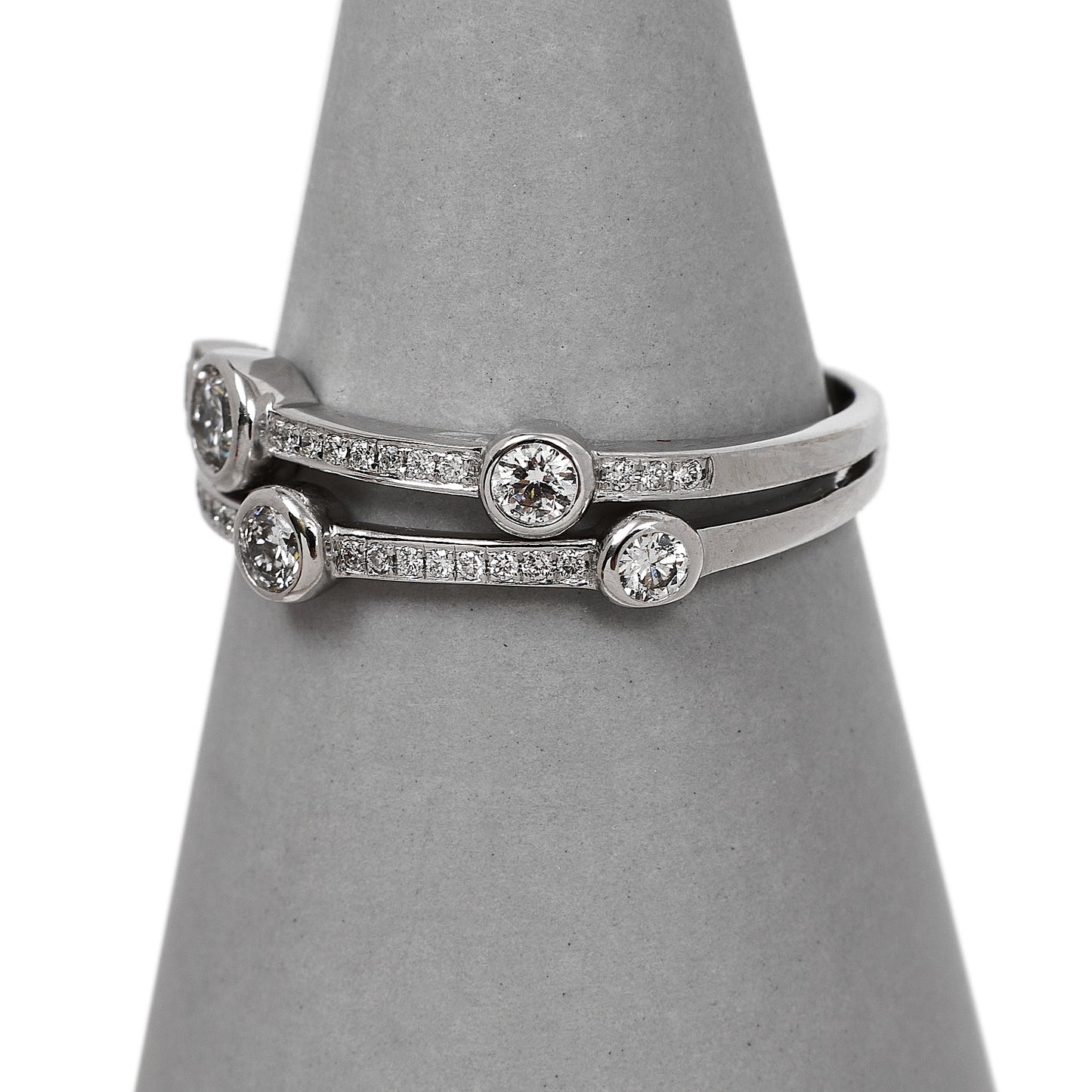 Pre-Owned 18ct White Gold 2 Row Diamond Ring