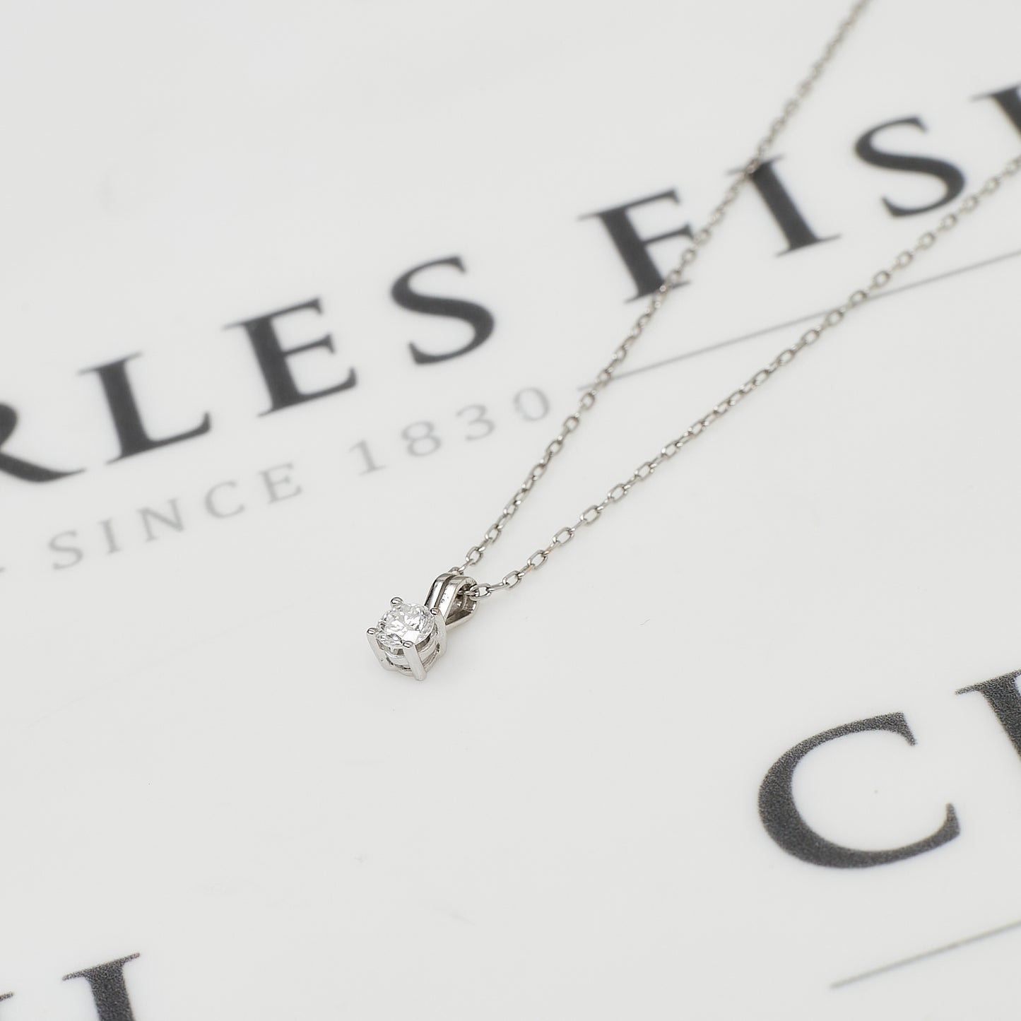 Pre-Owned 9ct White Gold & Diamond Pendant Necklace 18 Inch