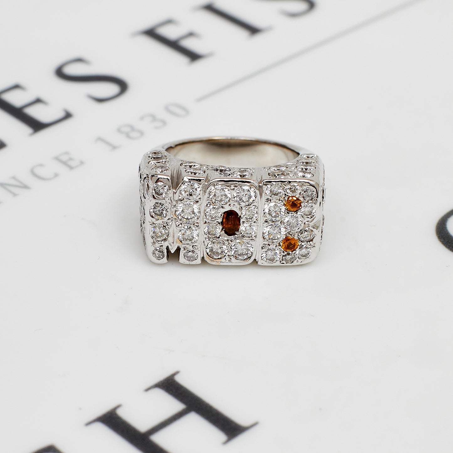 Pre-Owned 14ct White Gold & Diamond MOB Ring Size O